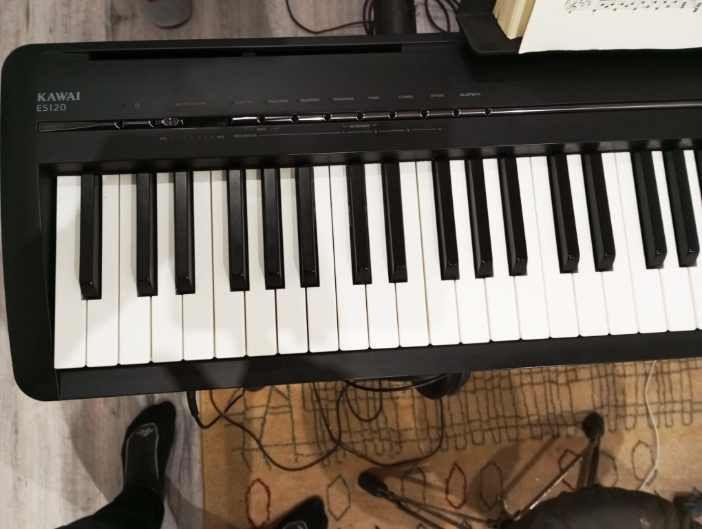 ES120c