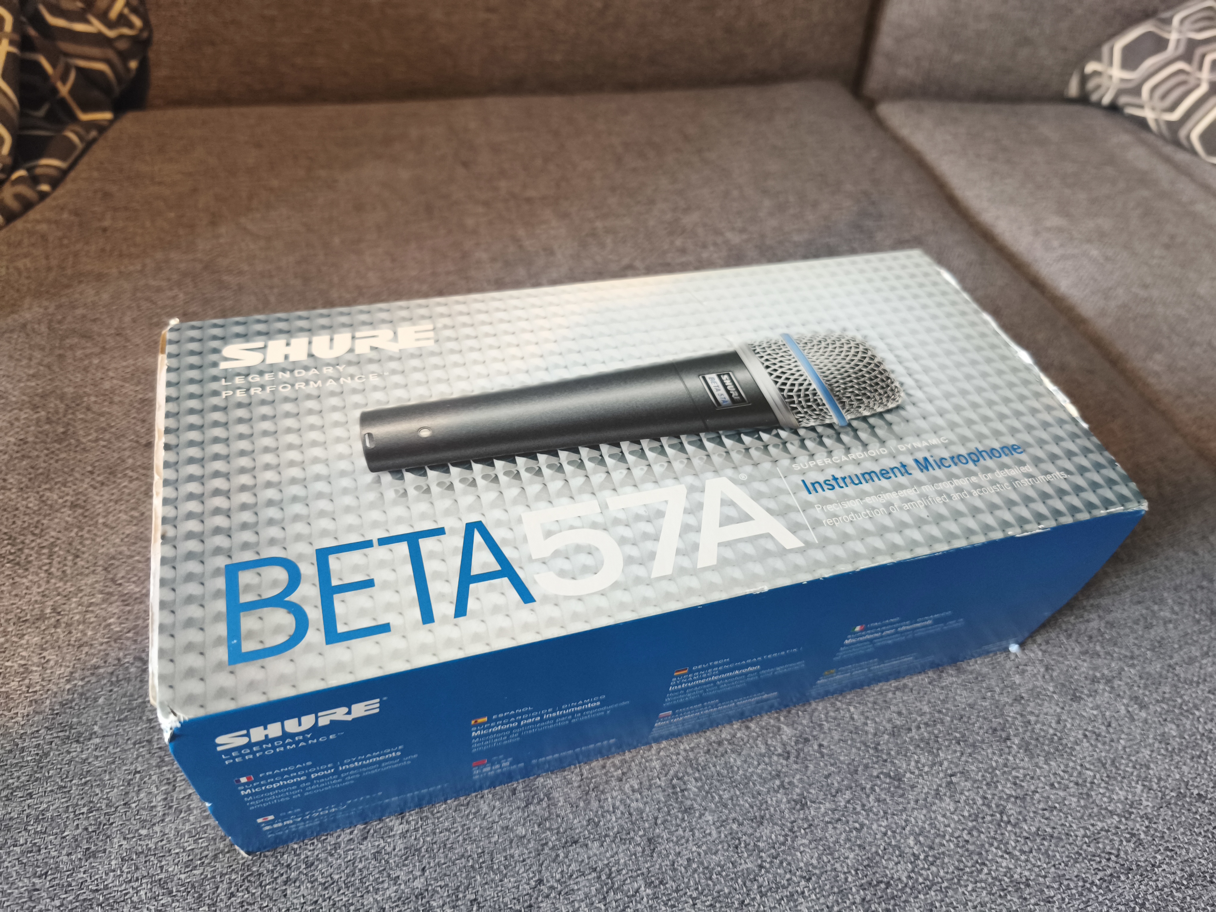 Vends Shure Beta 57A avec bonnette magnétique