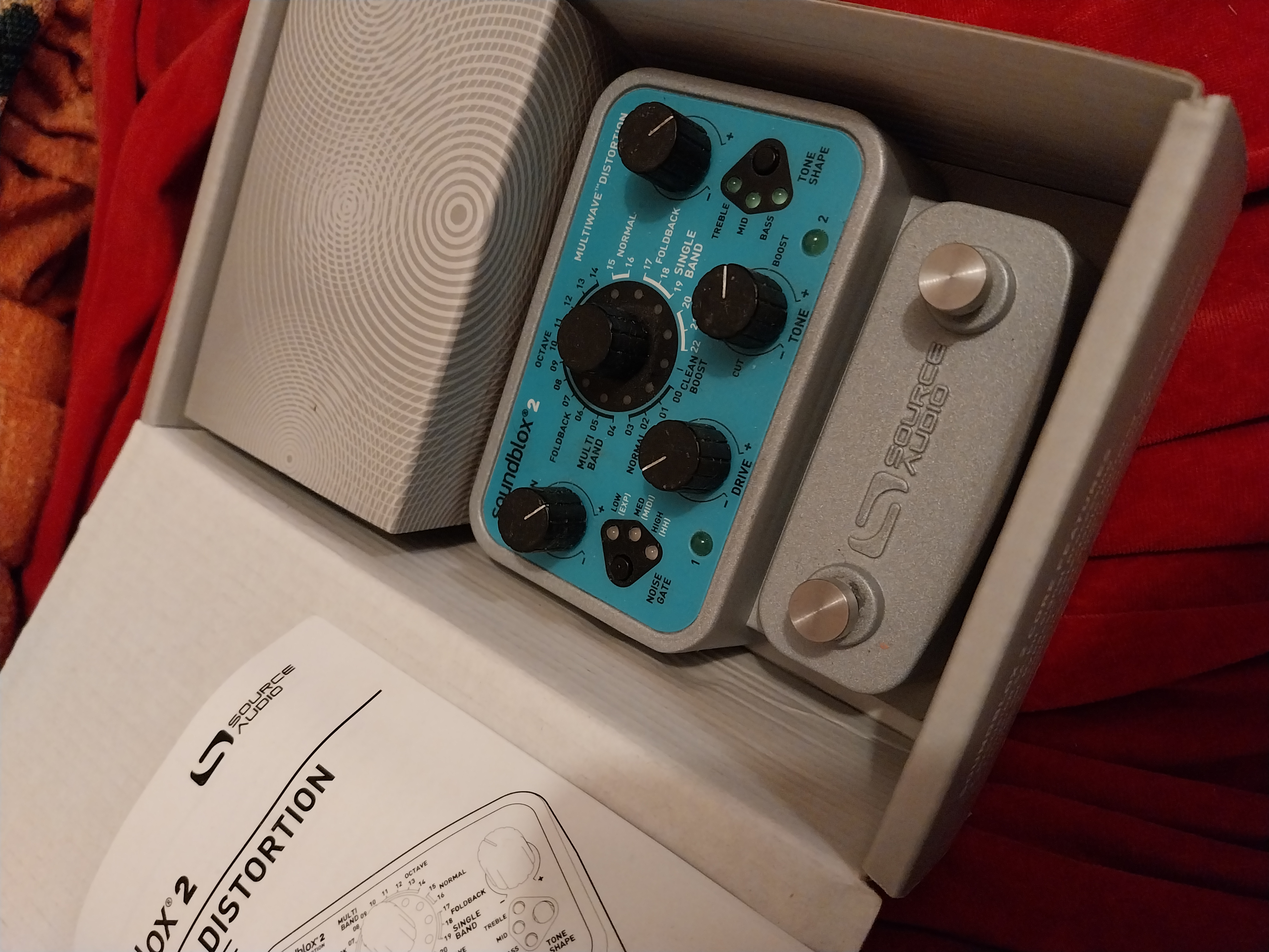 compresseur overdrive distortion octa fuzz equa