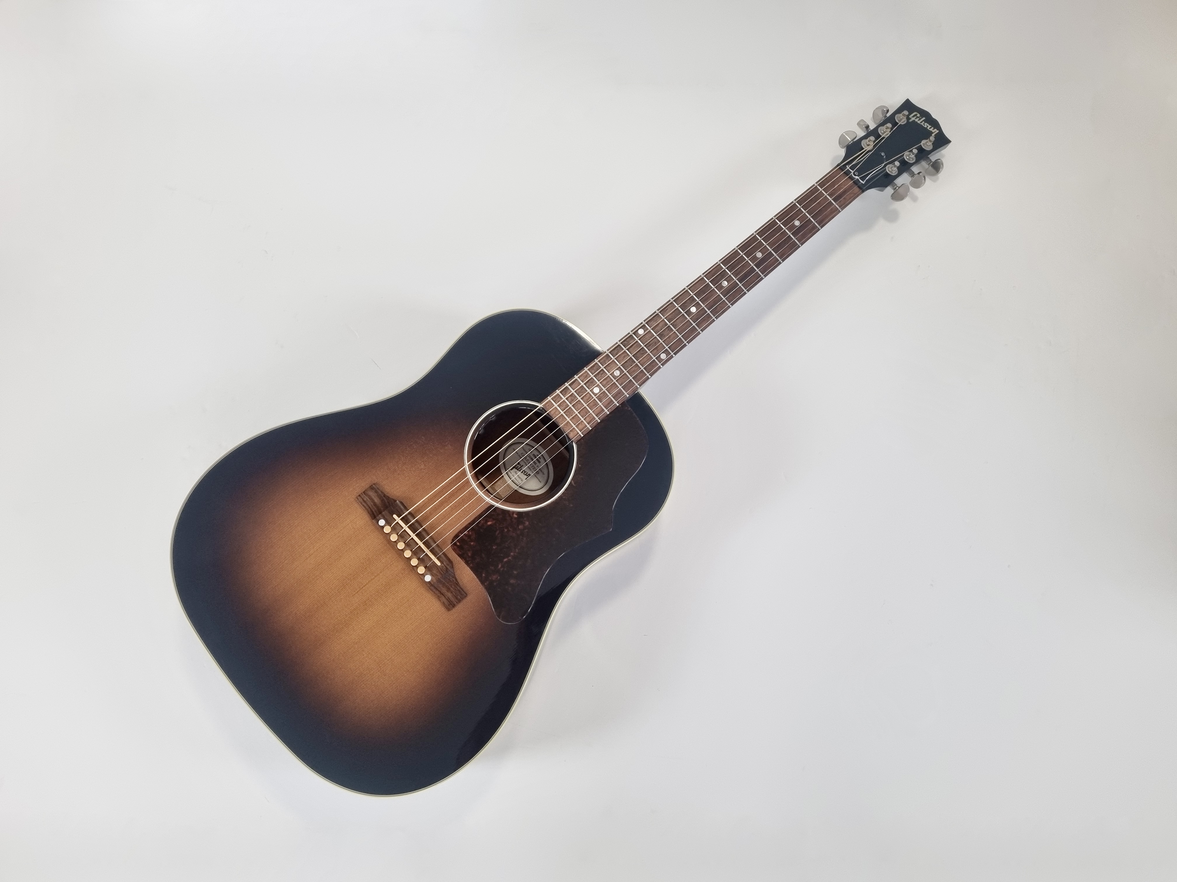 Gibson J-45 Standard 2017 Vintage Sunburst