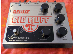 Electro-Harmonix Big Muff Pi Deluxe (94435)