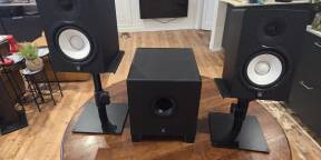 Pack monitoring studio – Yamaha HS7 + HS8S + pieds Gravity