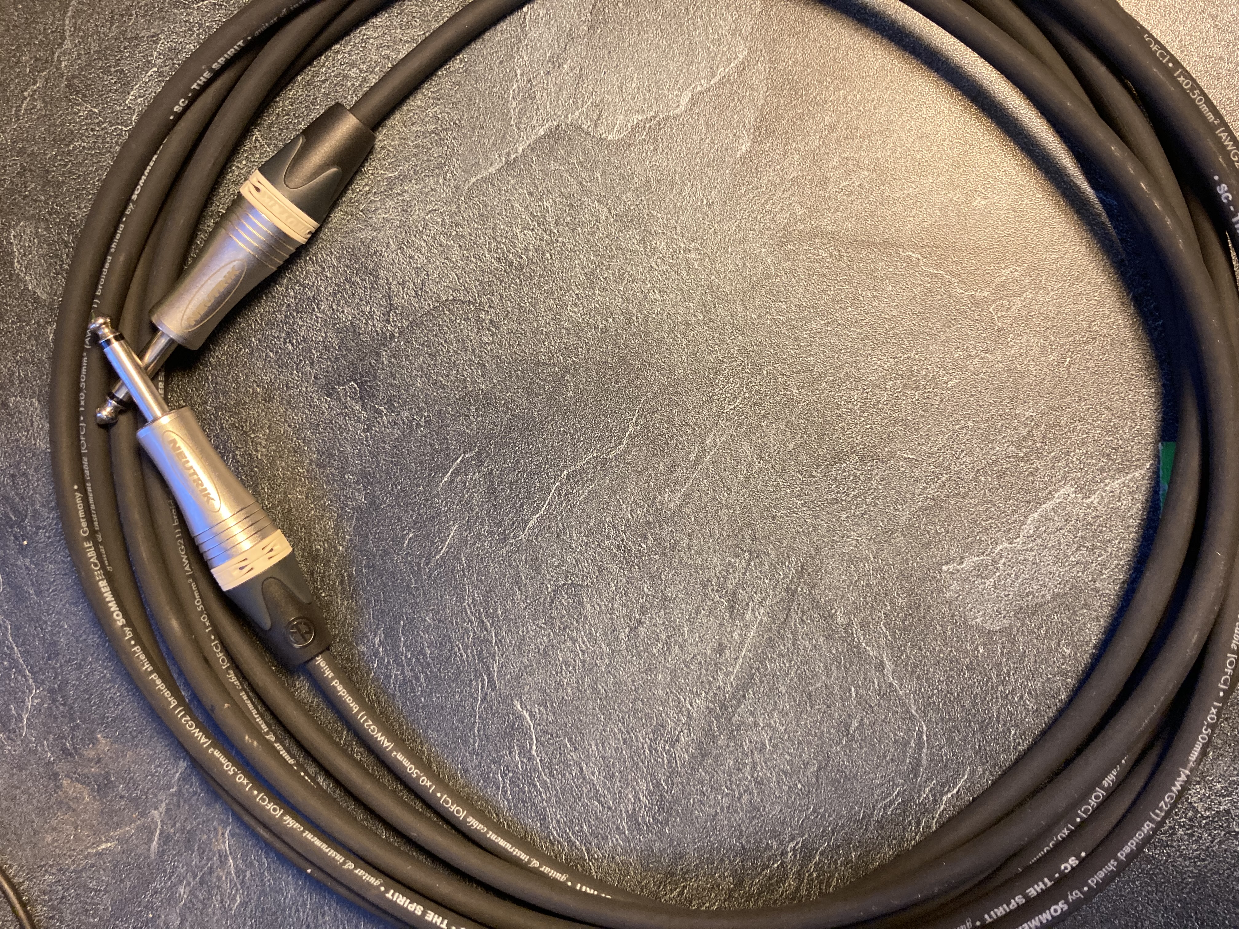 VenCâble Guitares et instruments, état Neuf / Sommer Cable Spirit avec Fiche Jack Neutrik NP2 XL / 5 Mètres