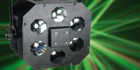 Vends Deux jeux de lumières KUB LED – LED Premium RGBW Ghost