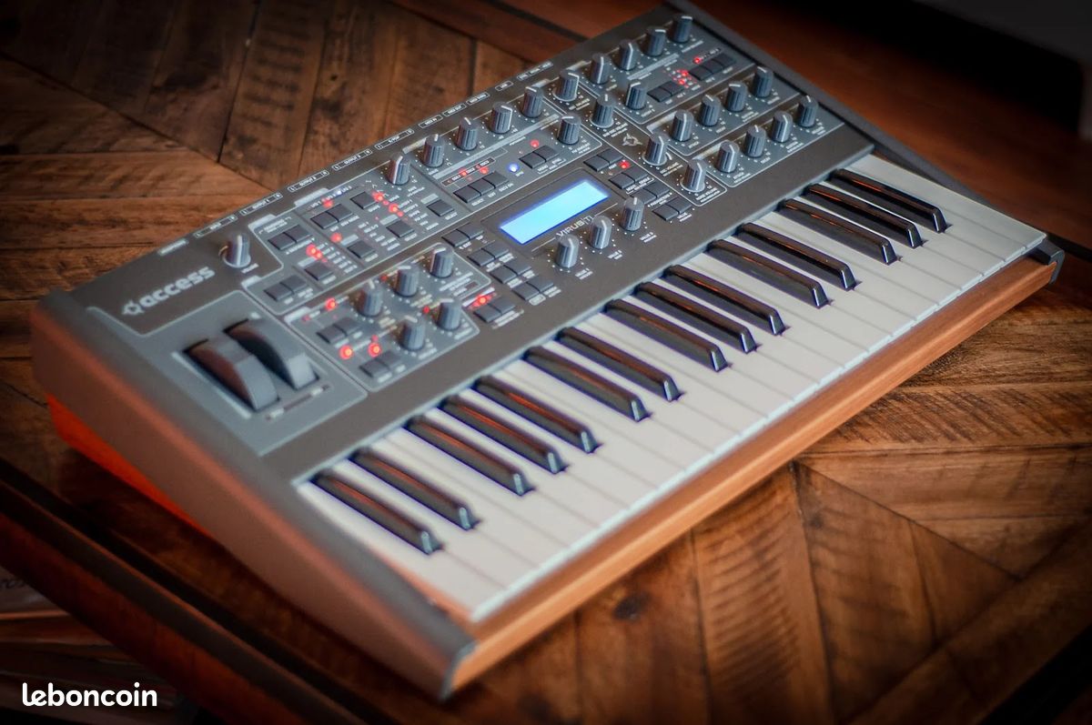 vends virus ti dark star excellent état