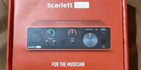 Vends carte son Scarlett Solo