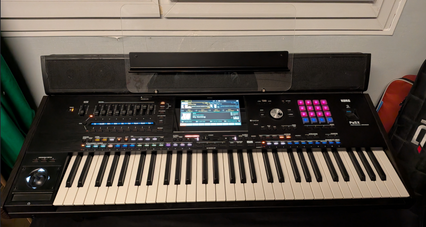 Vends Clavier Synthé Arrangeur Korg Pa5X 61 Comme Neuf avec HP Paas en cadeau