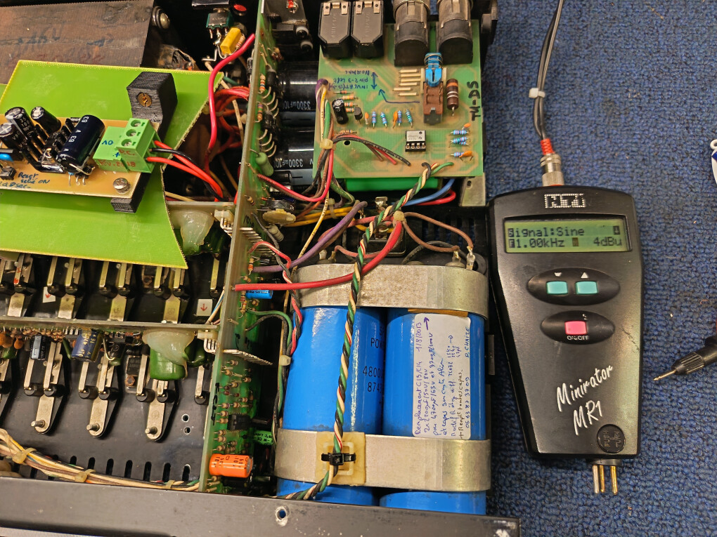 6719816.jpg 6719816.jpg