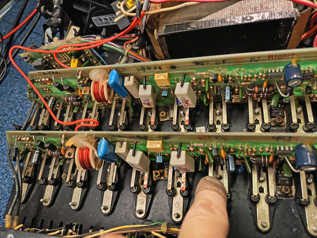 6719904.jpg 6719904.jpg