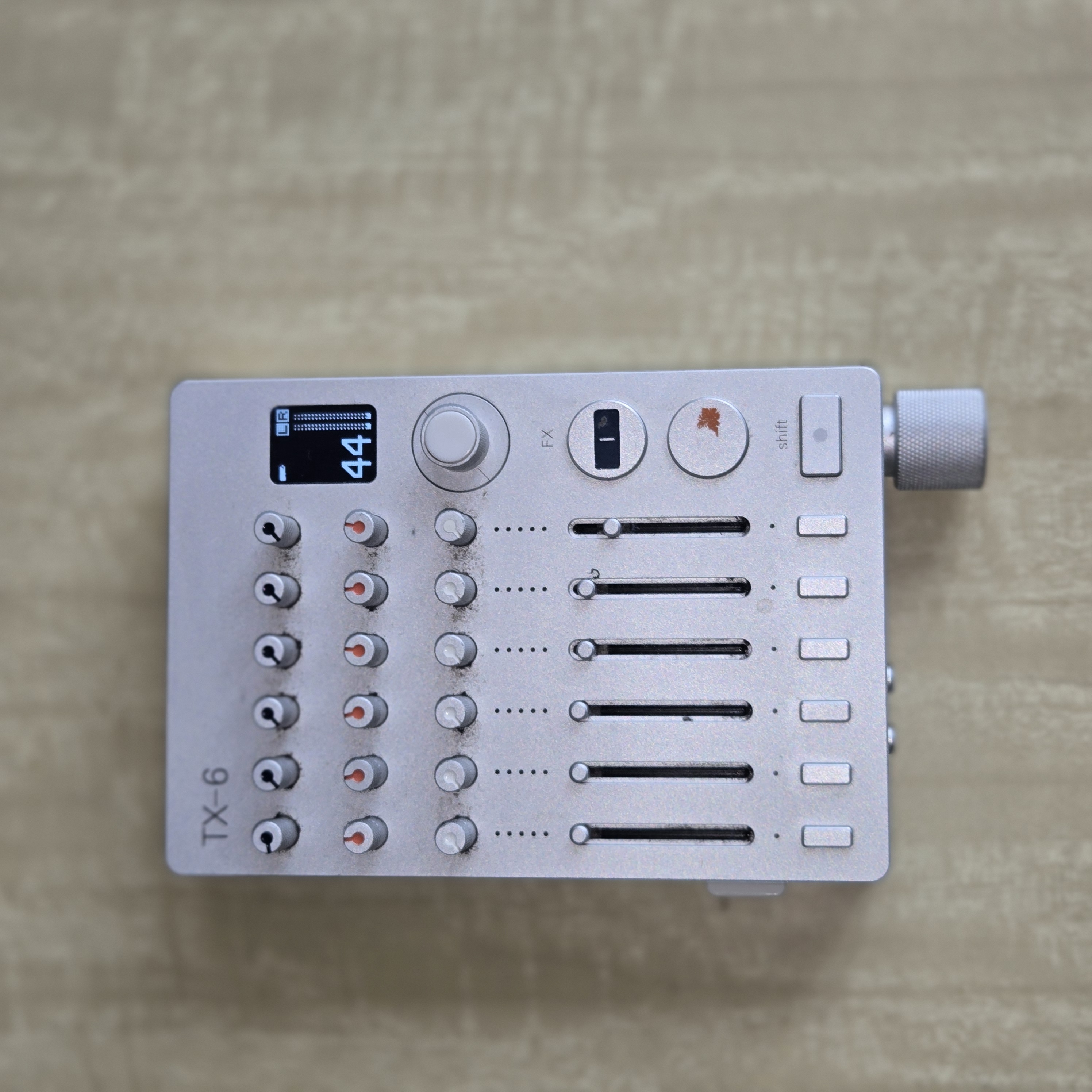 Teenage Engineering TX6