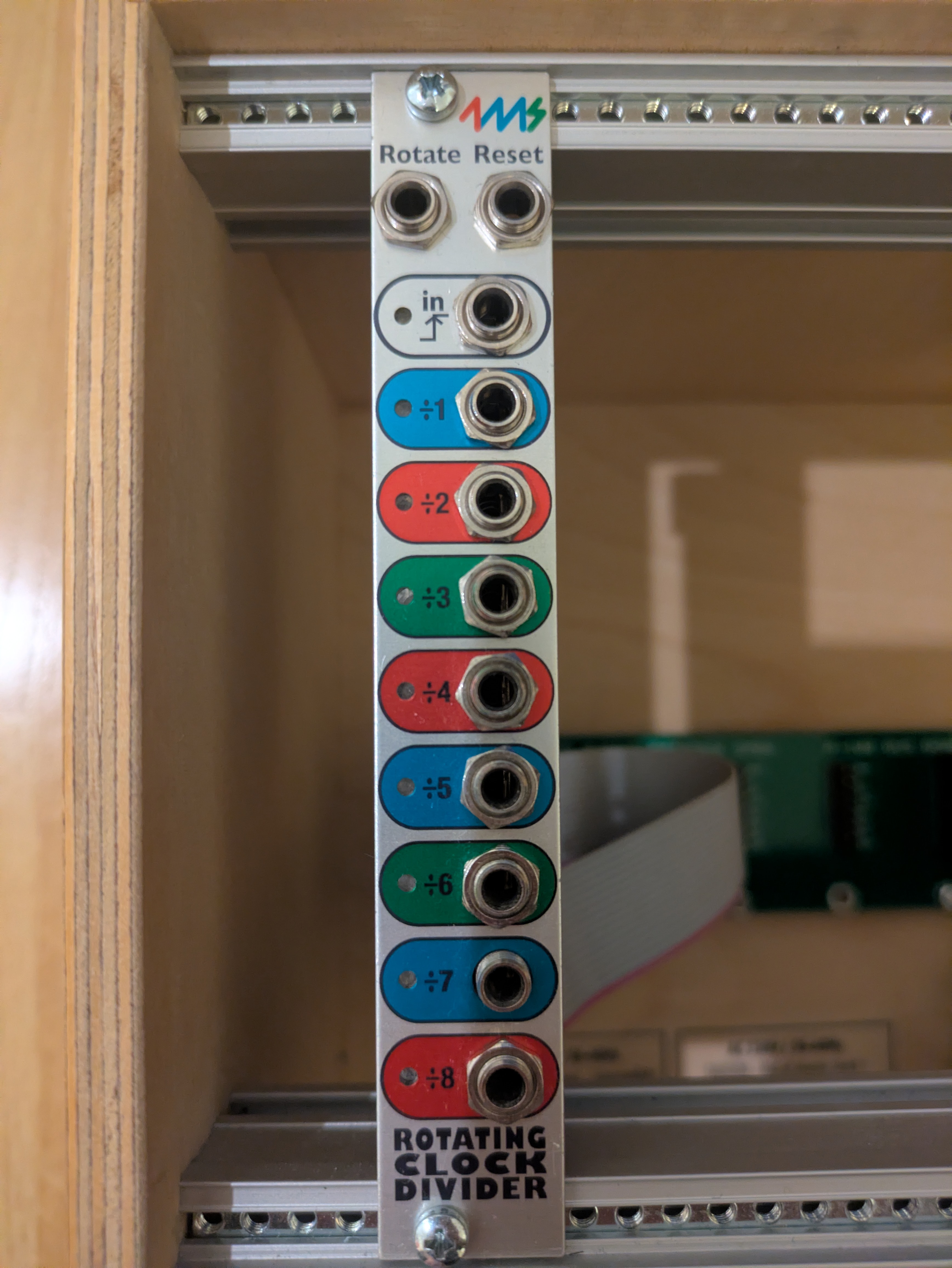 Vends 4ms Rotating Clock Divider