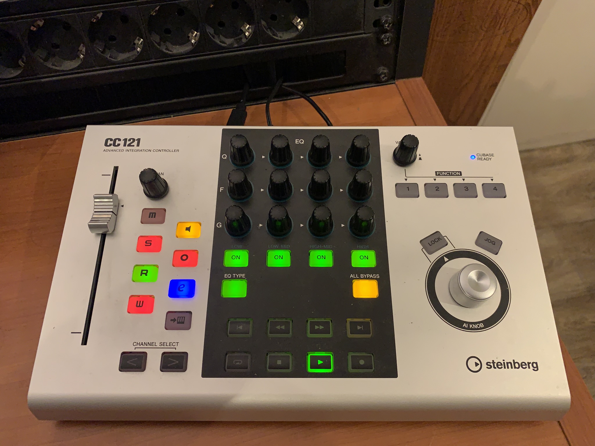 Vends Steinberg CC121