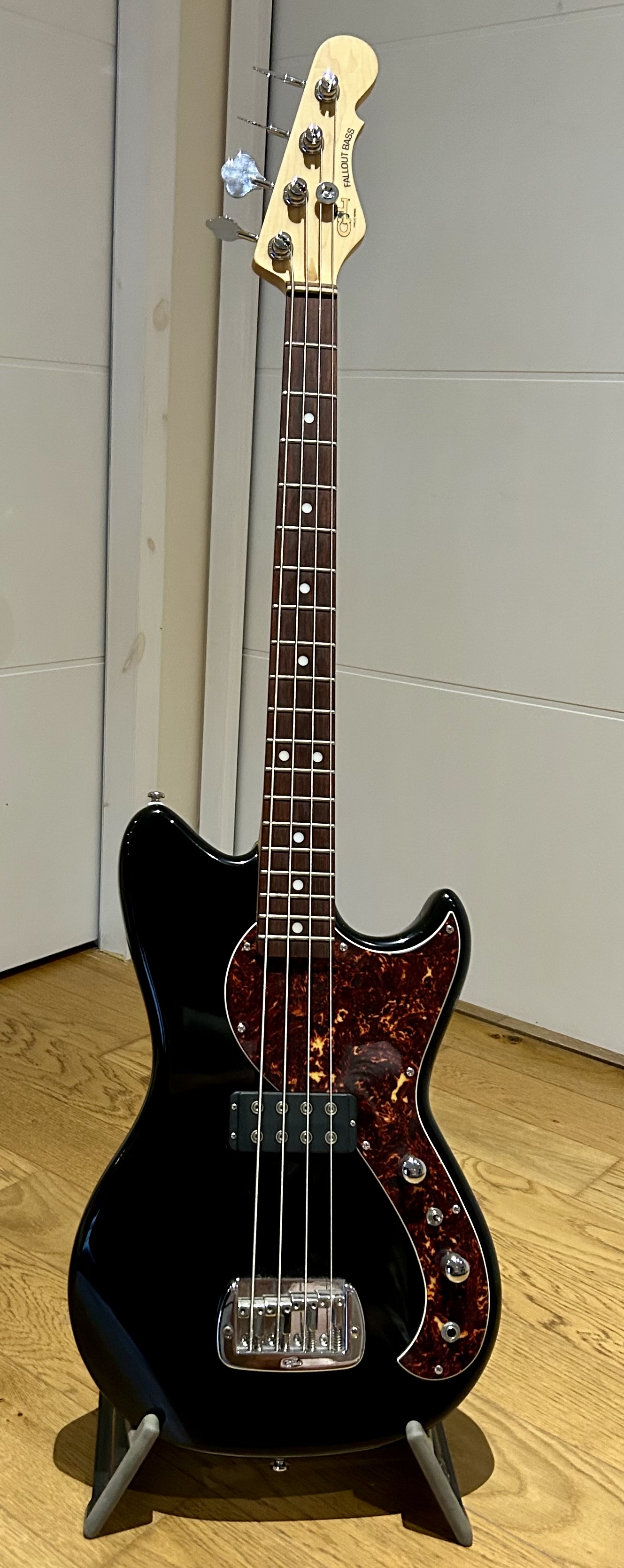 Vds G&L Fallout Bass Tribute 