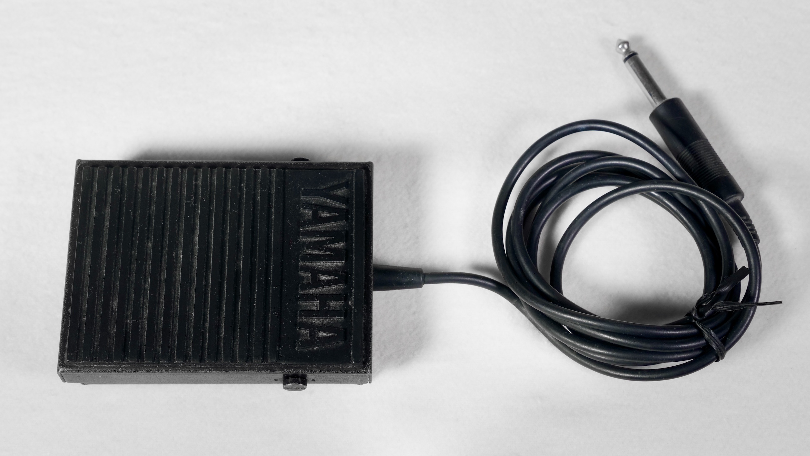 Pédale de sustain Clavier