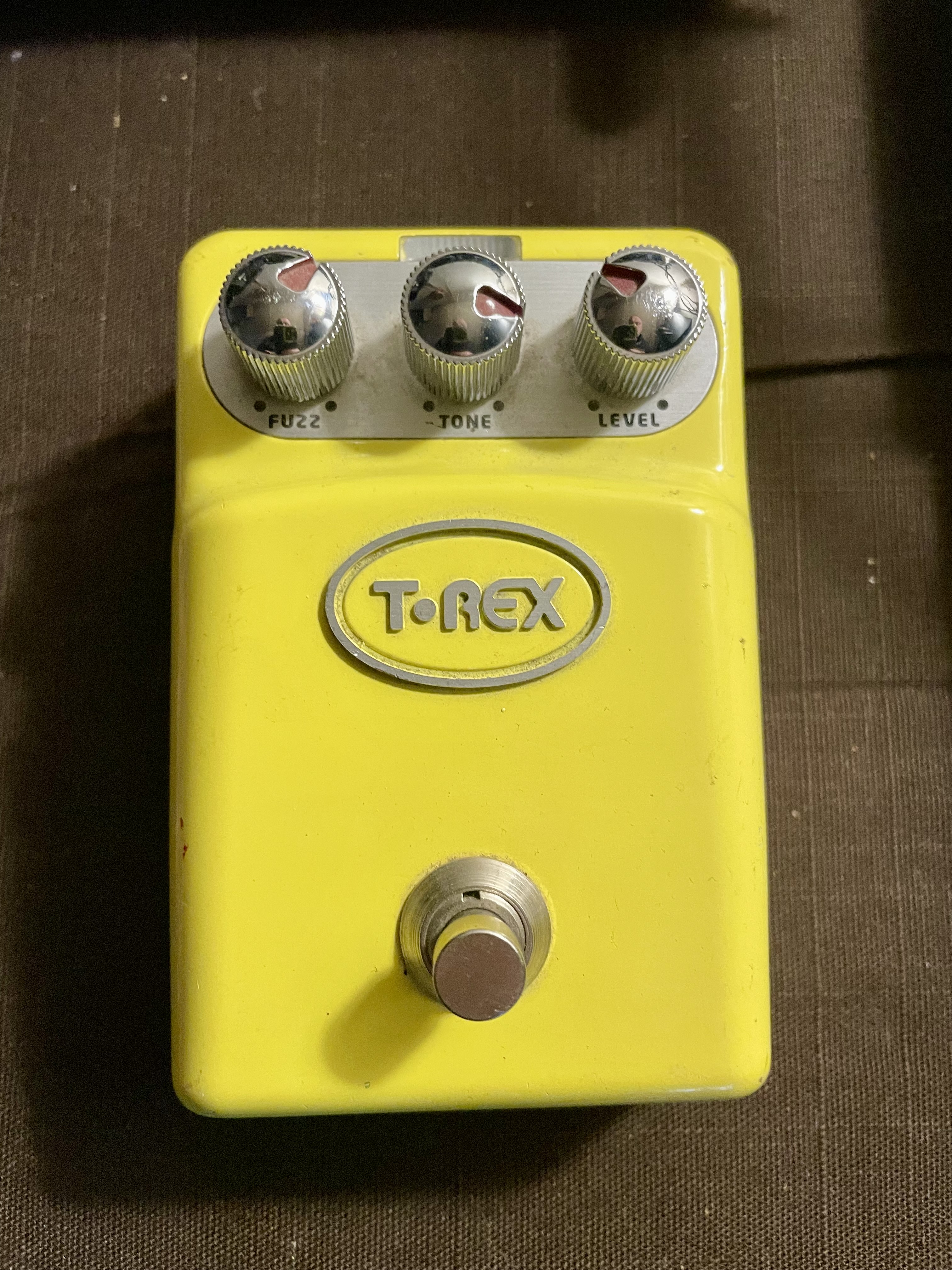vends T-Rex Engineering ToneBug Fuzz 