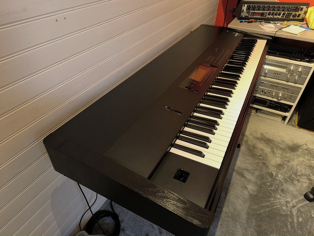Synthétiseur workstation Korg T1 bon état