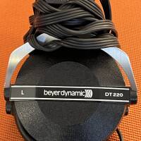 Vends casque de prise de son BEYER DYNAMIC DT 220