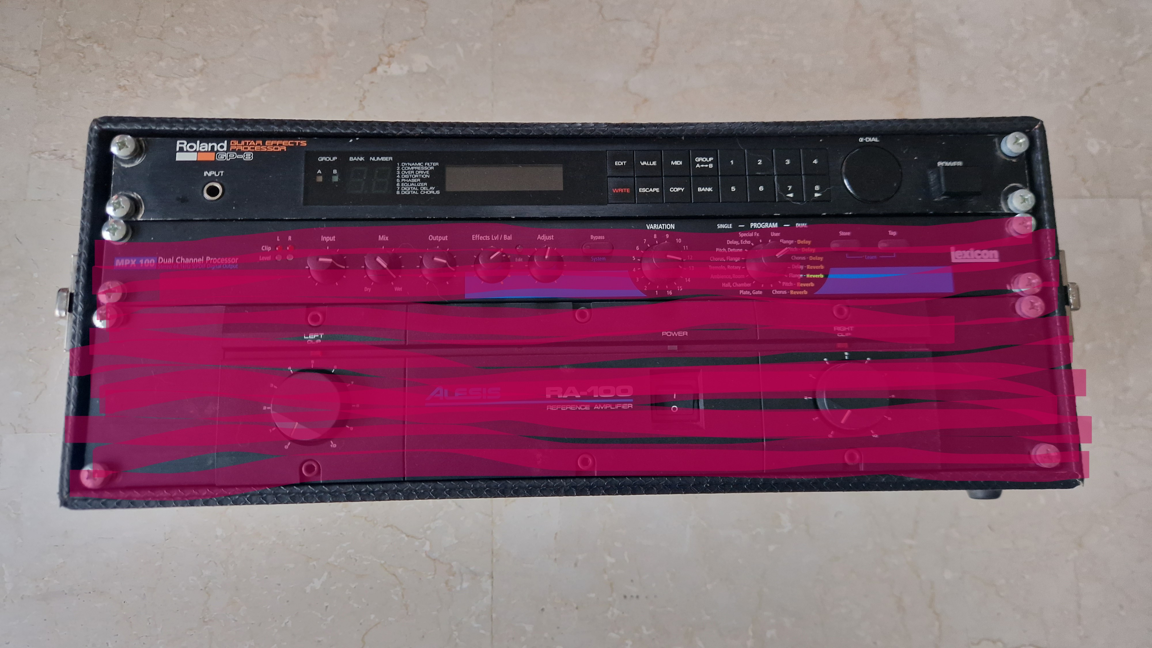 Vends Roland GP-8 + pédalier FC-100 + pédale d’expression EV-5 – vintage / son live