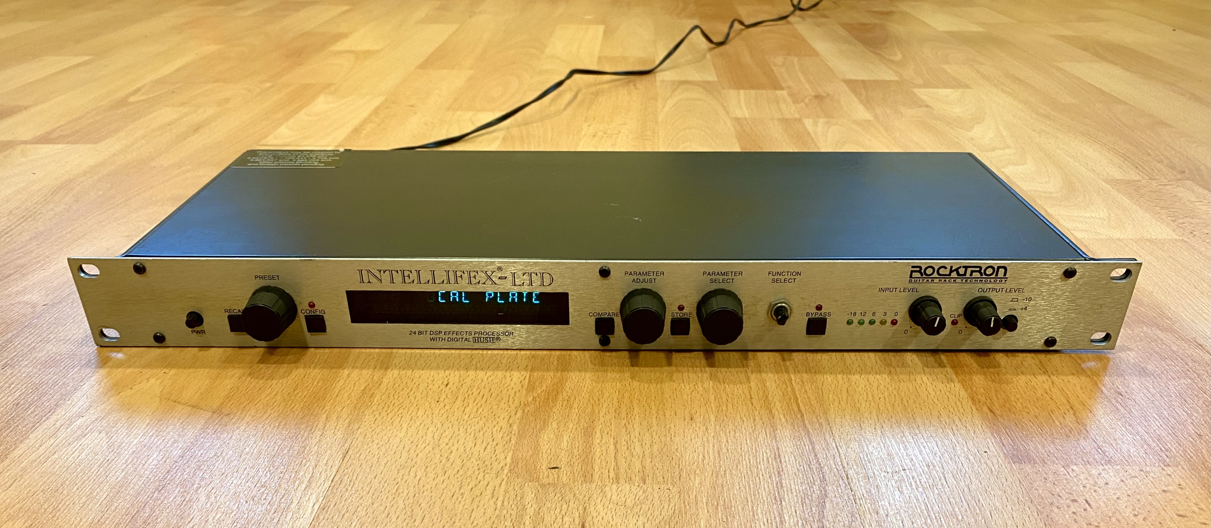 Vends Rocktron Intelliflex