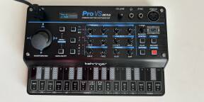 Vends Behringer Pro VS Mini