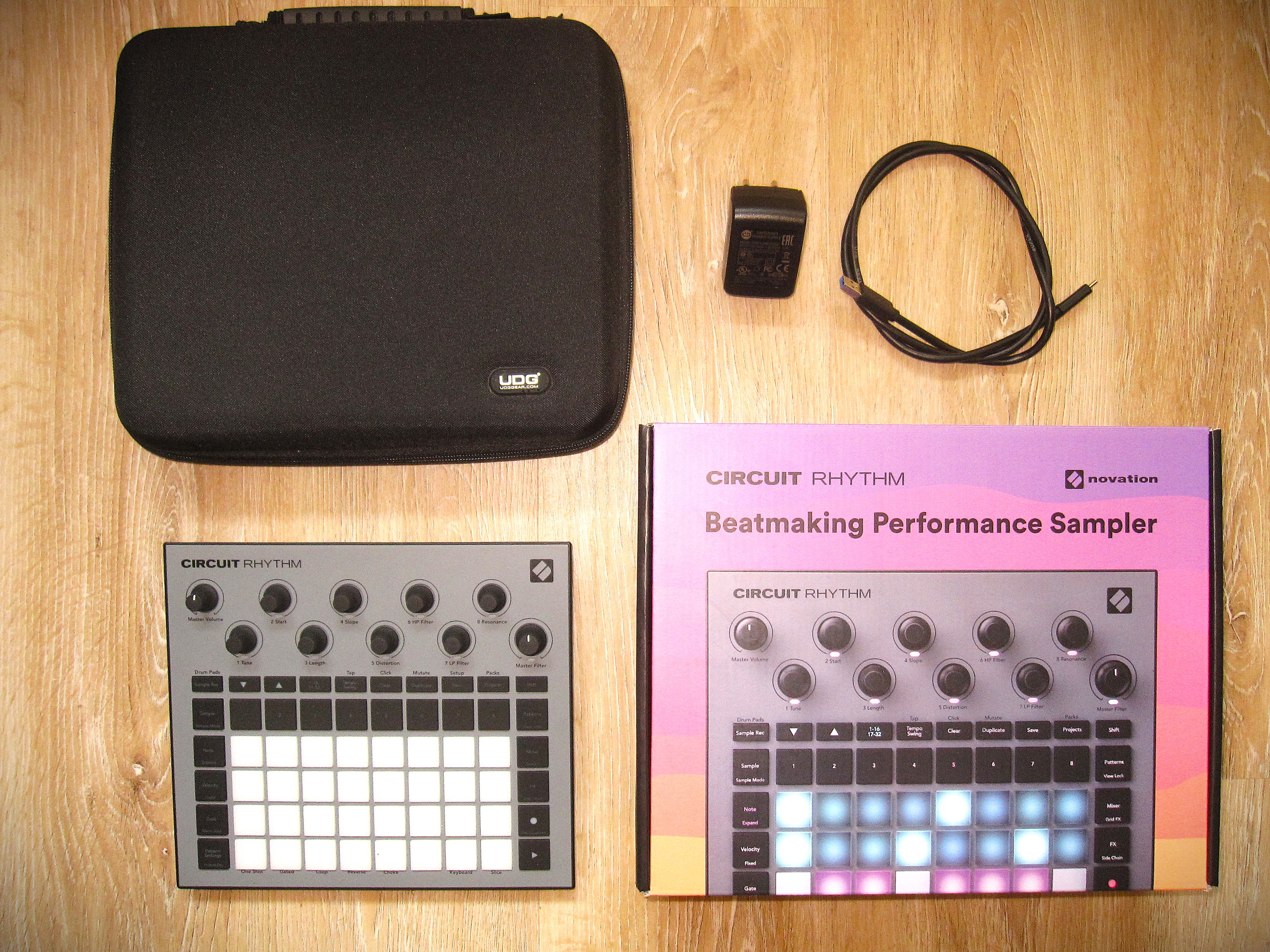 Vends Novation Circuit rhythm + Case UDG