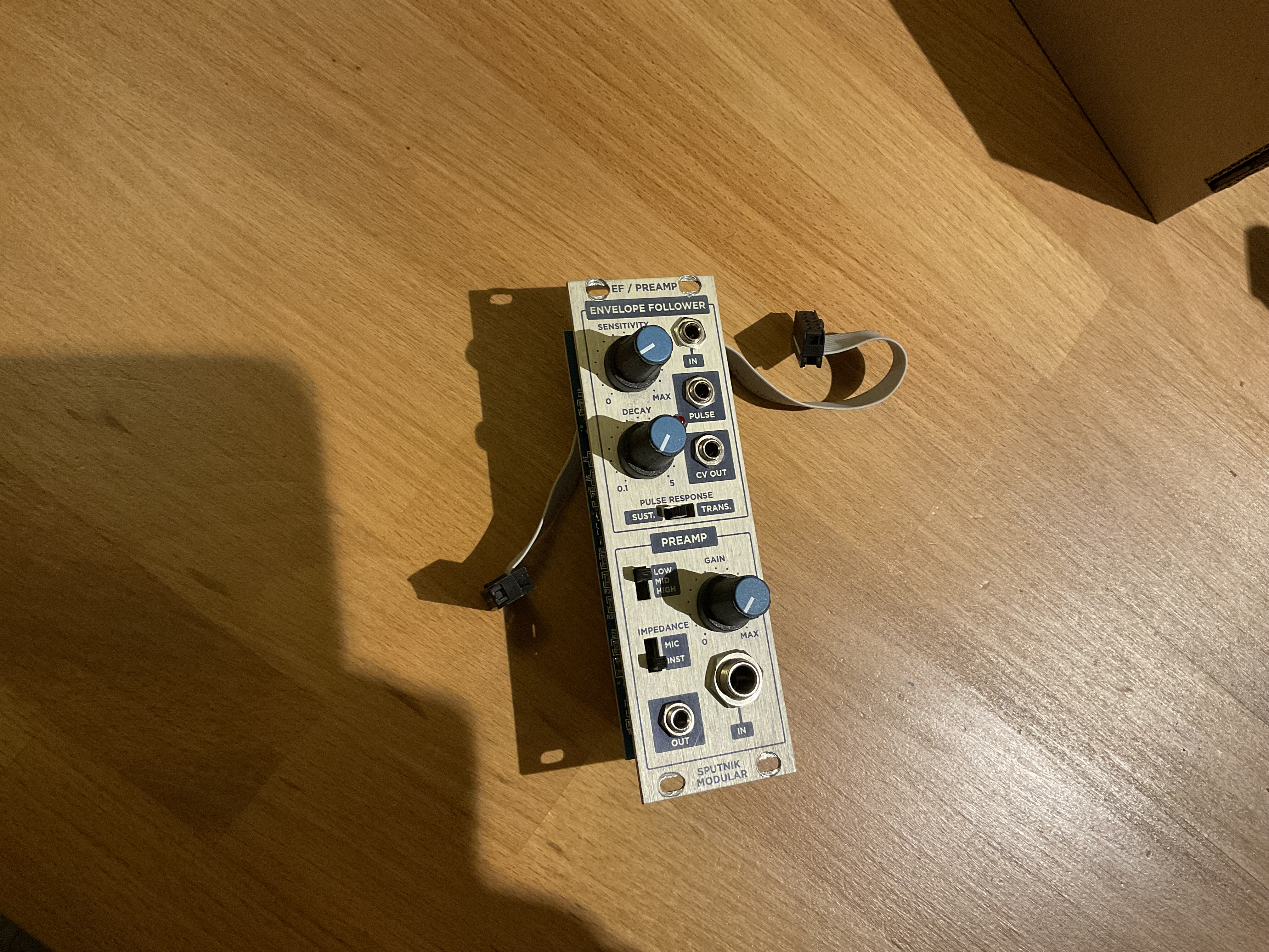 Vends Sputnik EF / Preamp en bon état