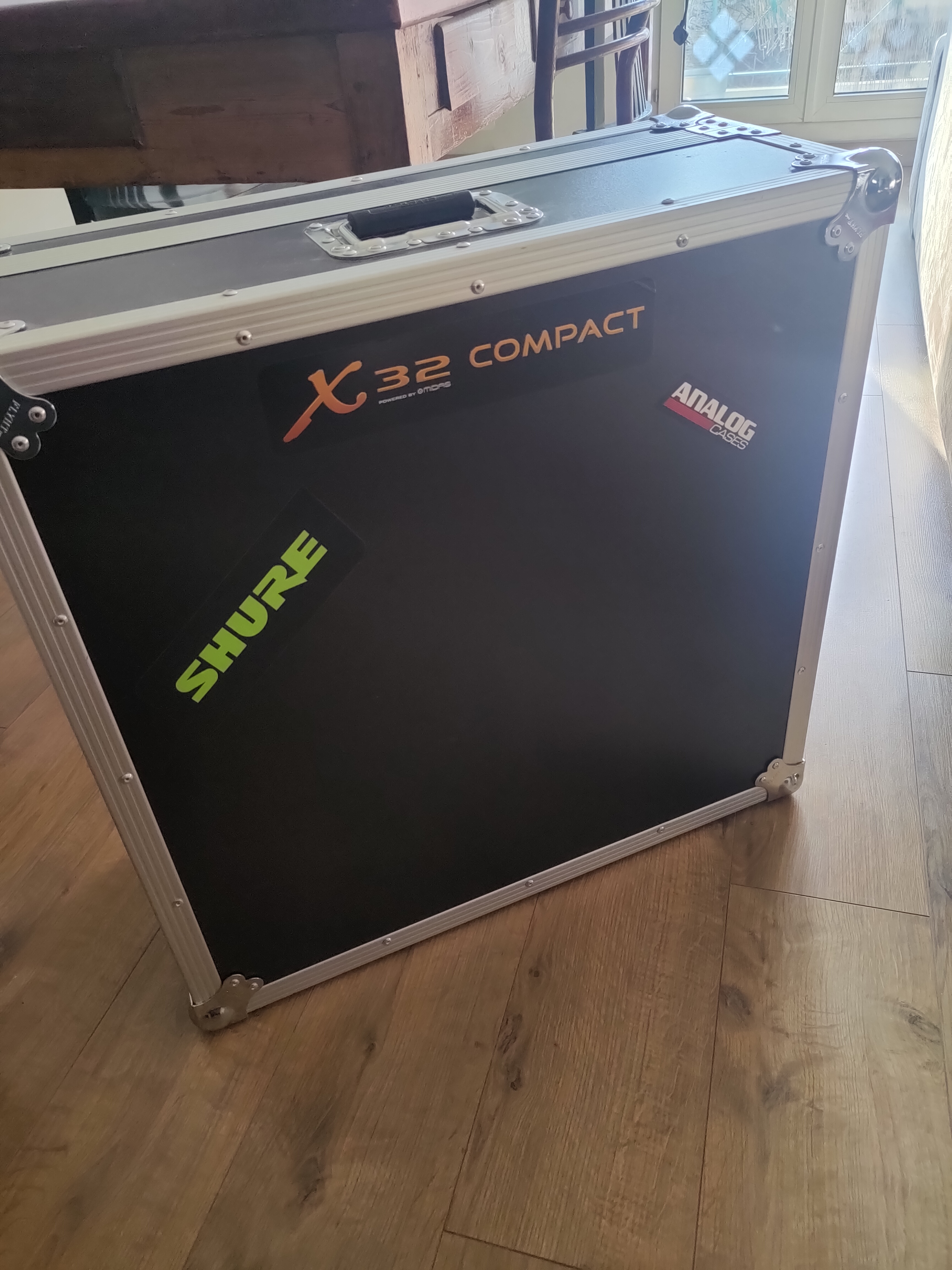 X32 compact + flightcase
