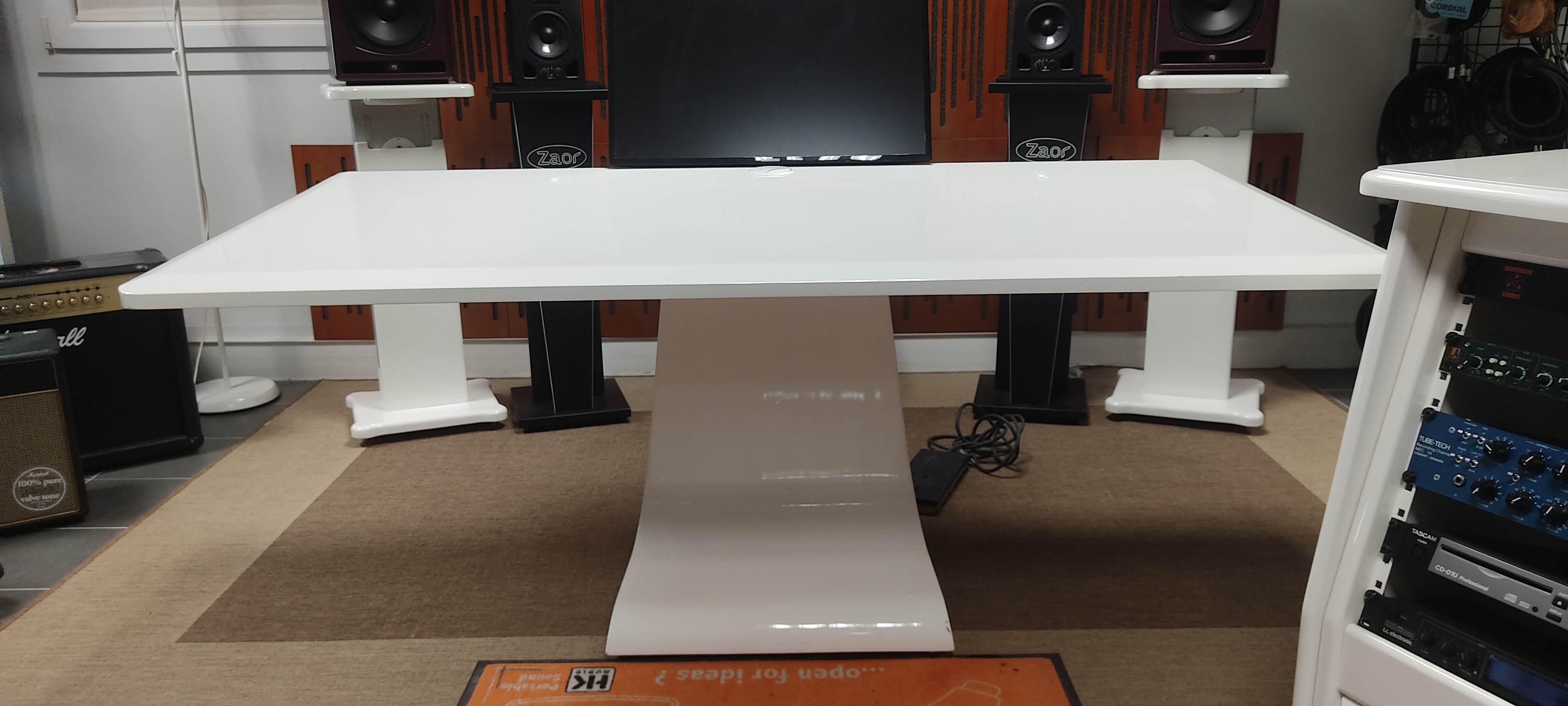 Zaor Idesk bureau - Bois massif - Laqué blanc