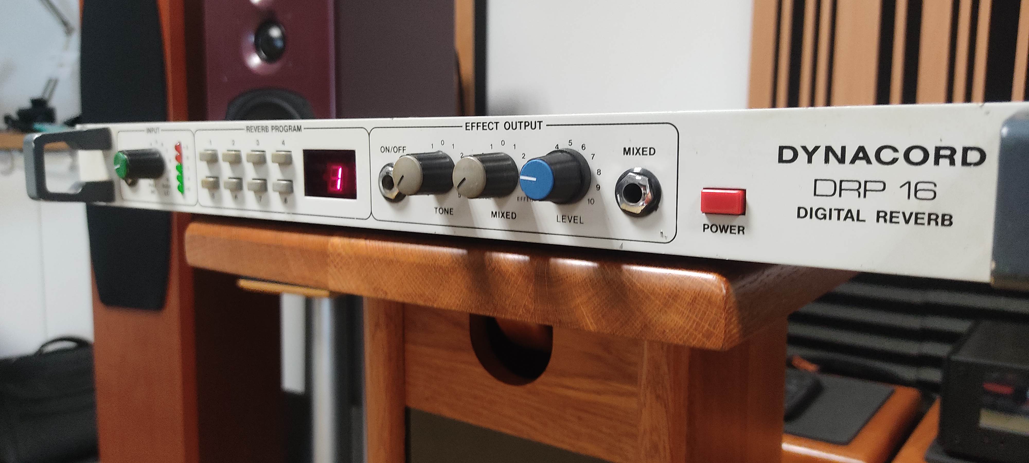 Dynacord DRP16 digital reverb, RÉVISÉE