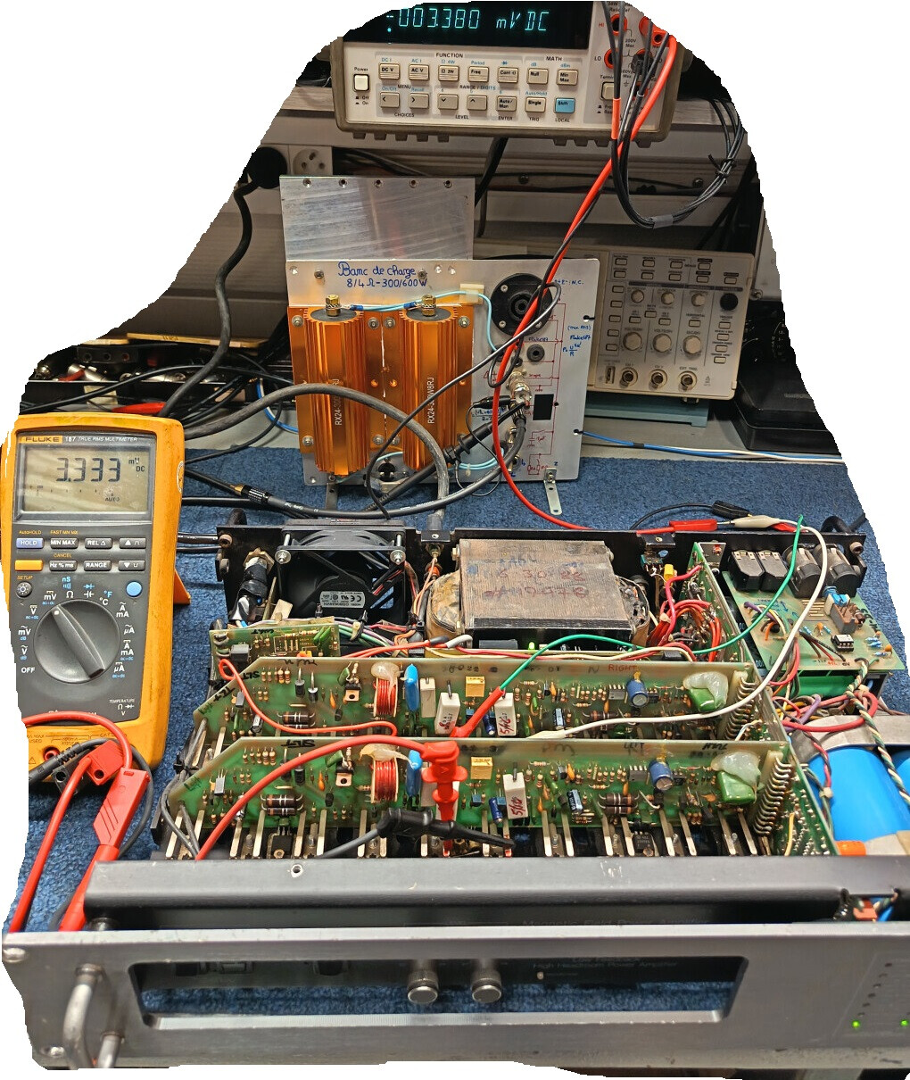 6723624.jpg 6723624.jpg