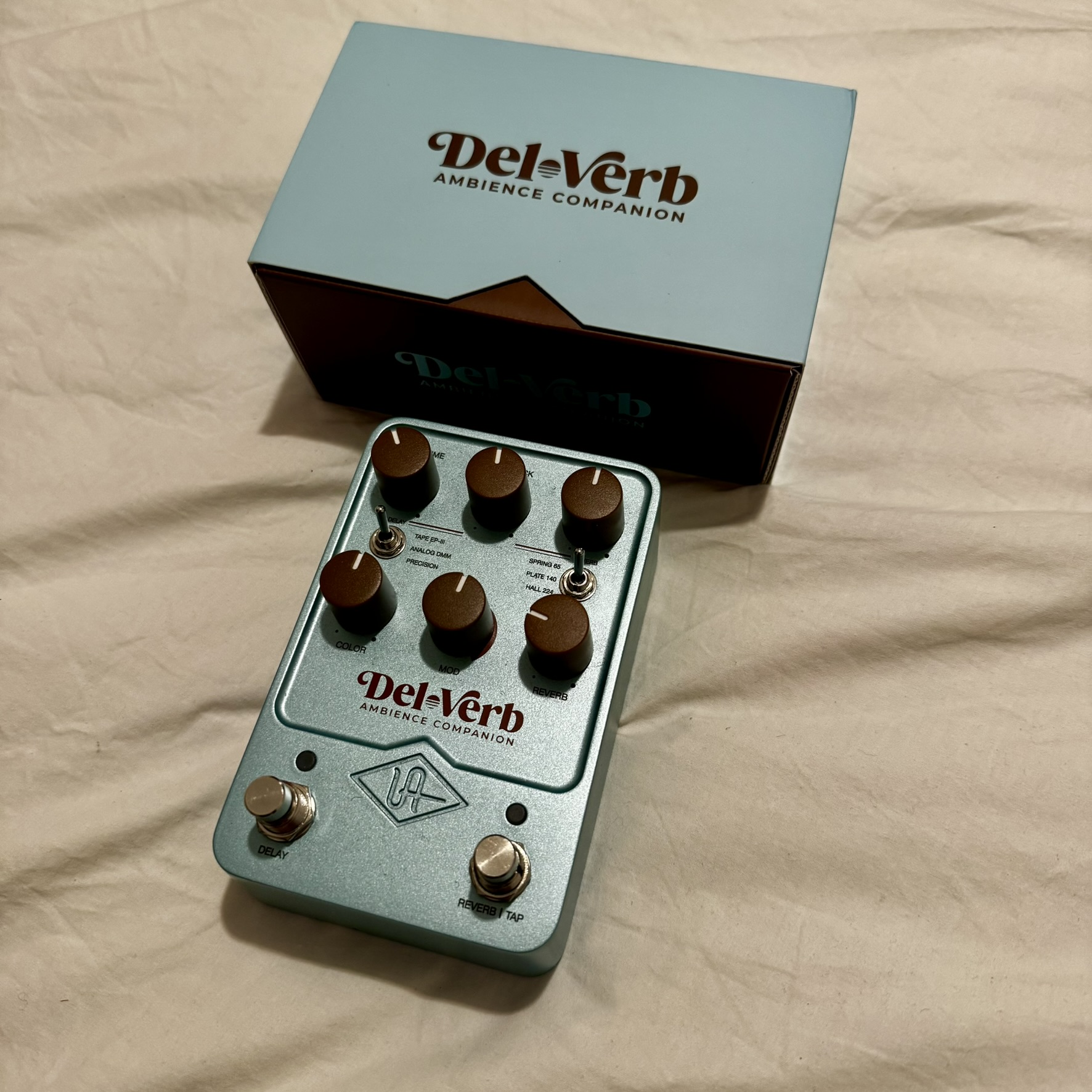 Universal Audio Del-Verb Ambience Companion