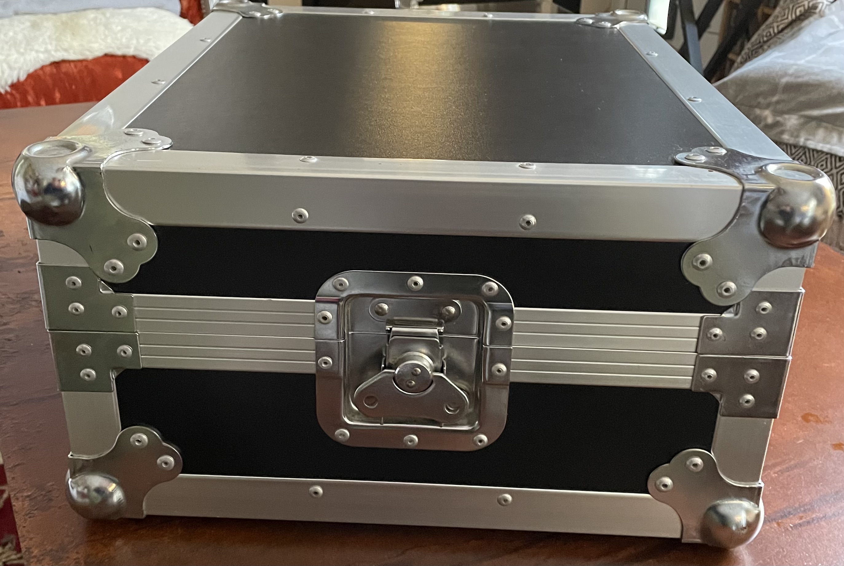 Vends table de mixage Denon DN-X1100