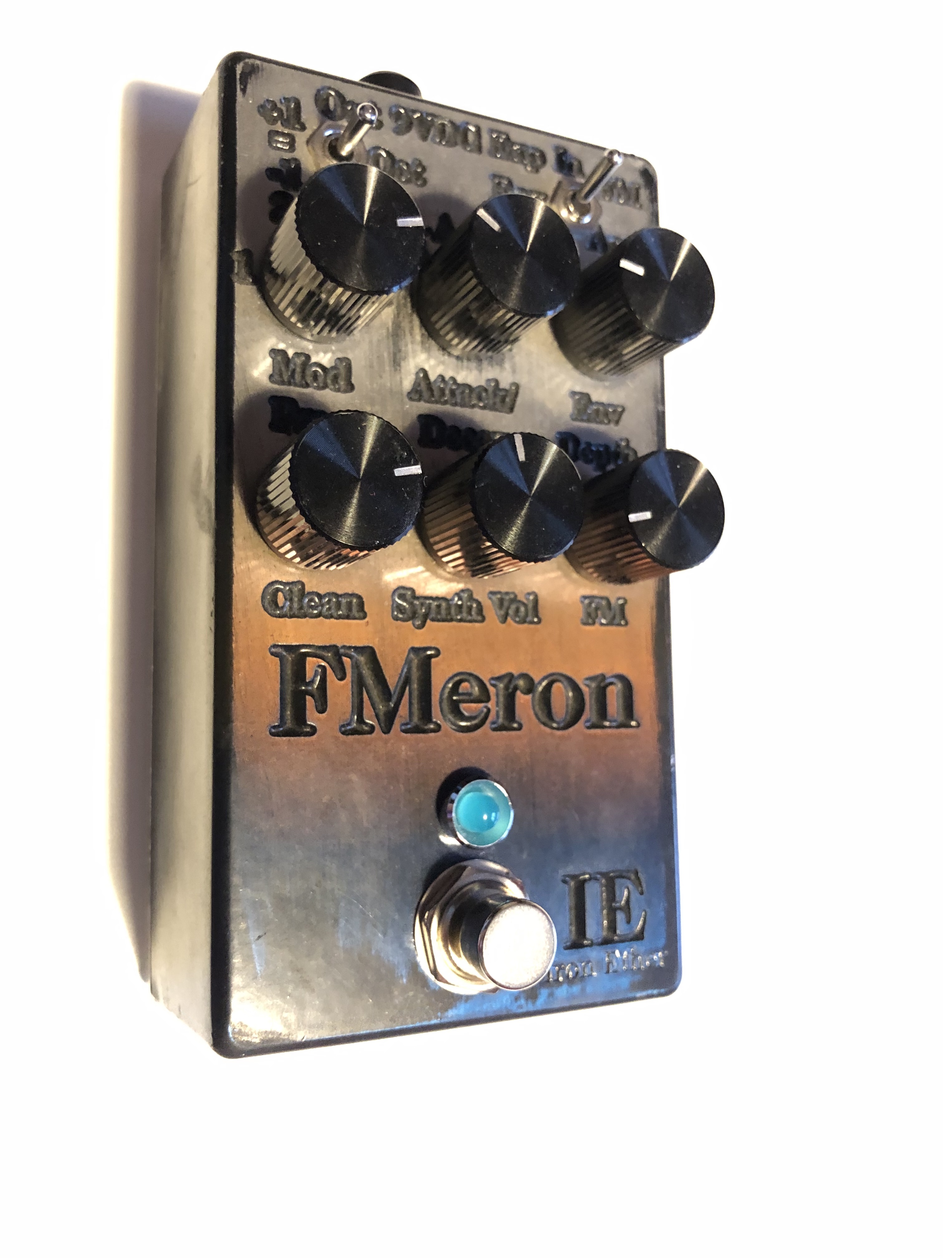 Vends Iron Ether Fmeron, pédale synth FM
