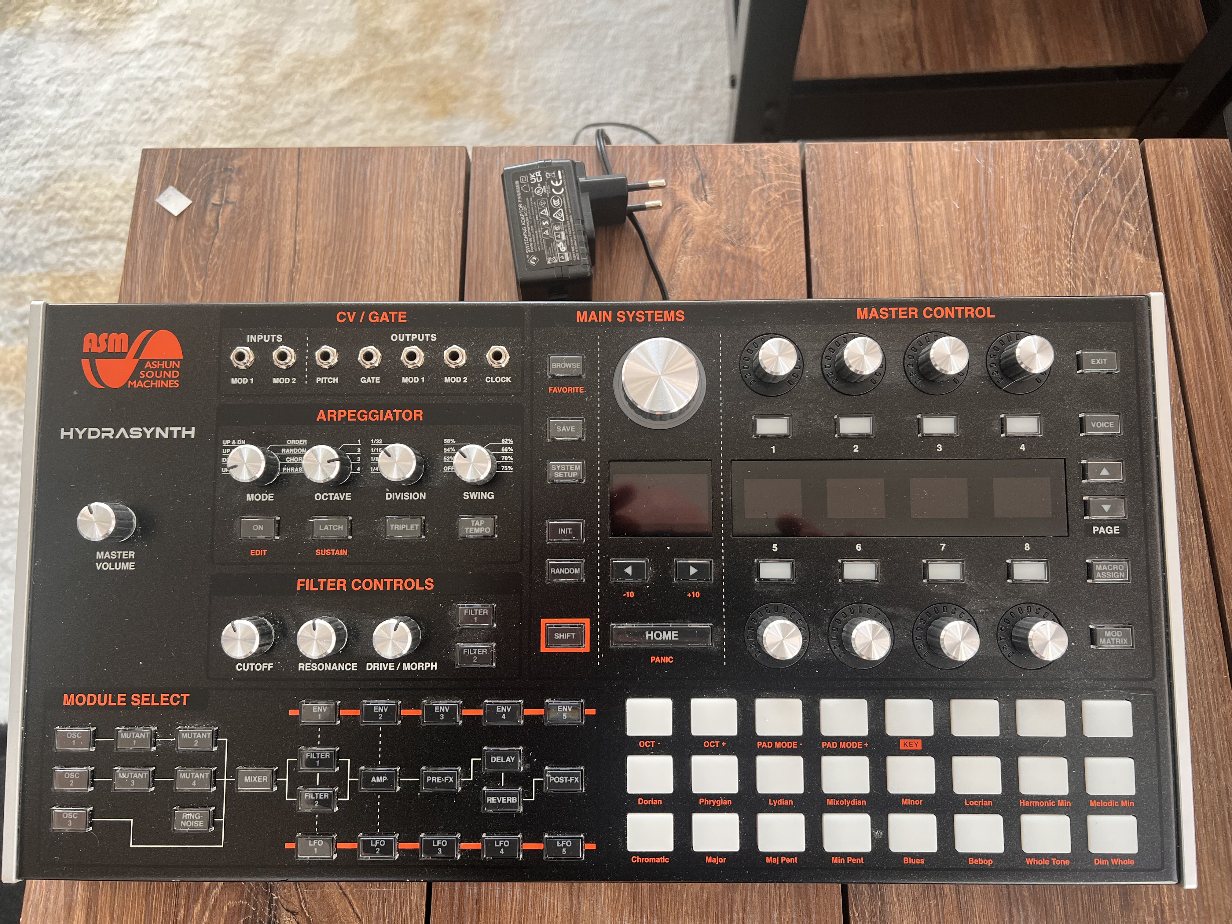 Vends Hydrasynth Desk parfait état 