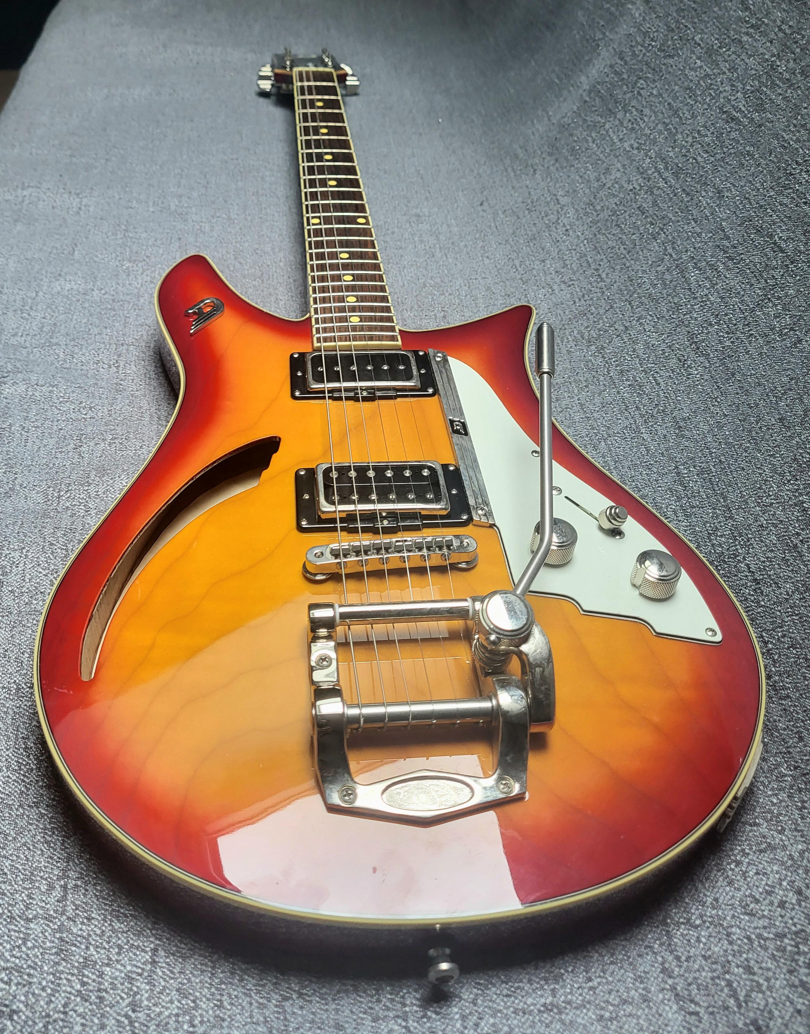 Duesenberg Double Cat Fireburst