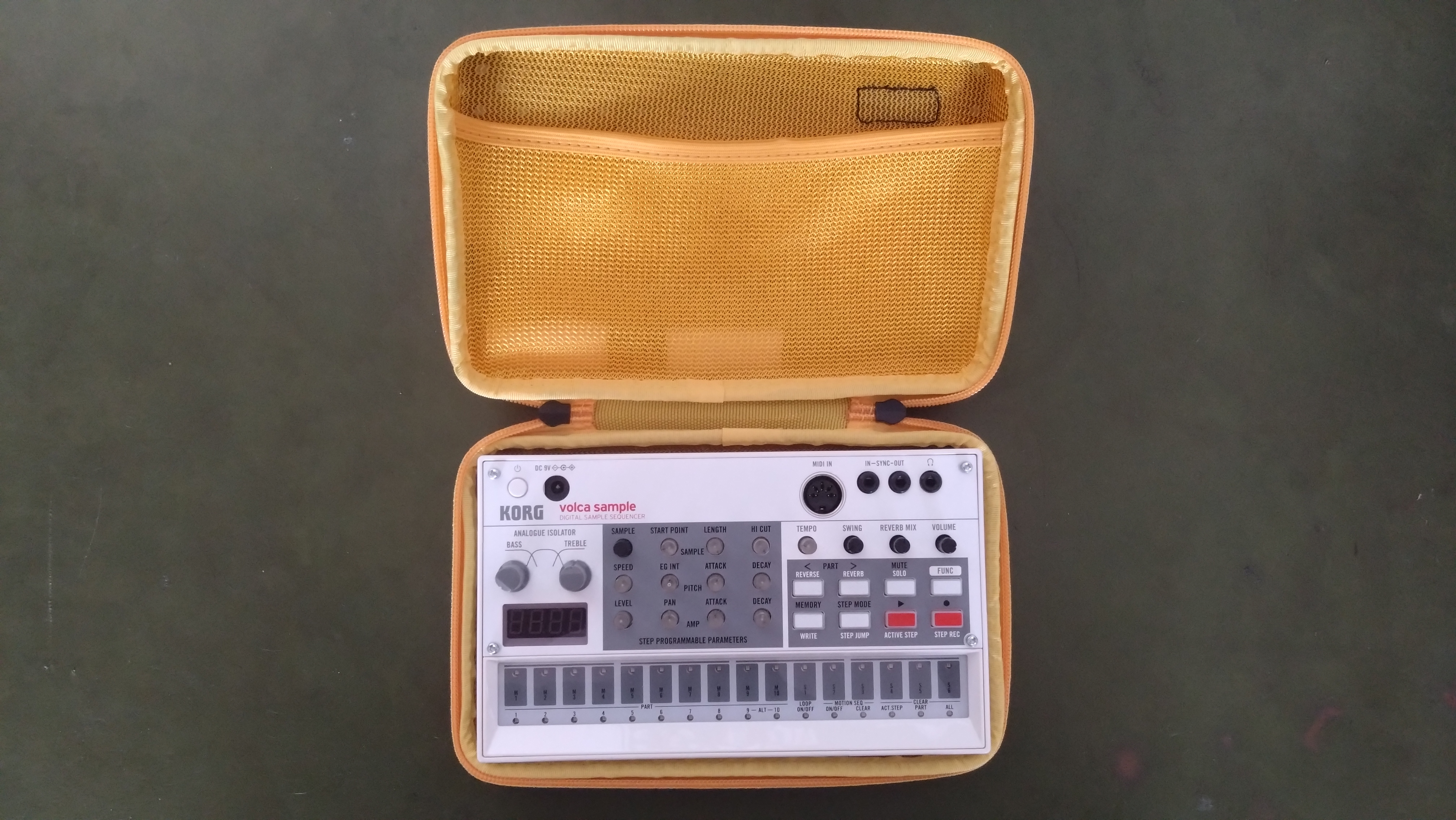 Volca Sample avec housse 