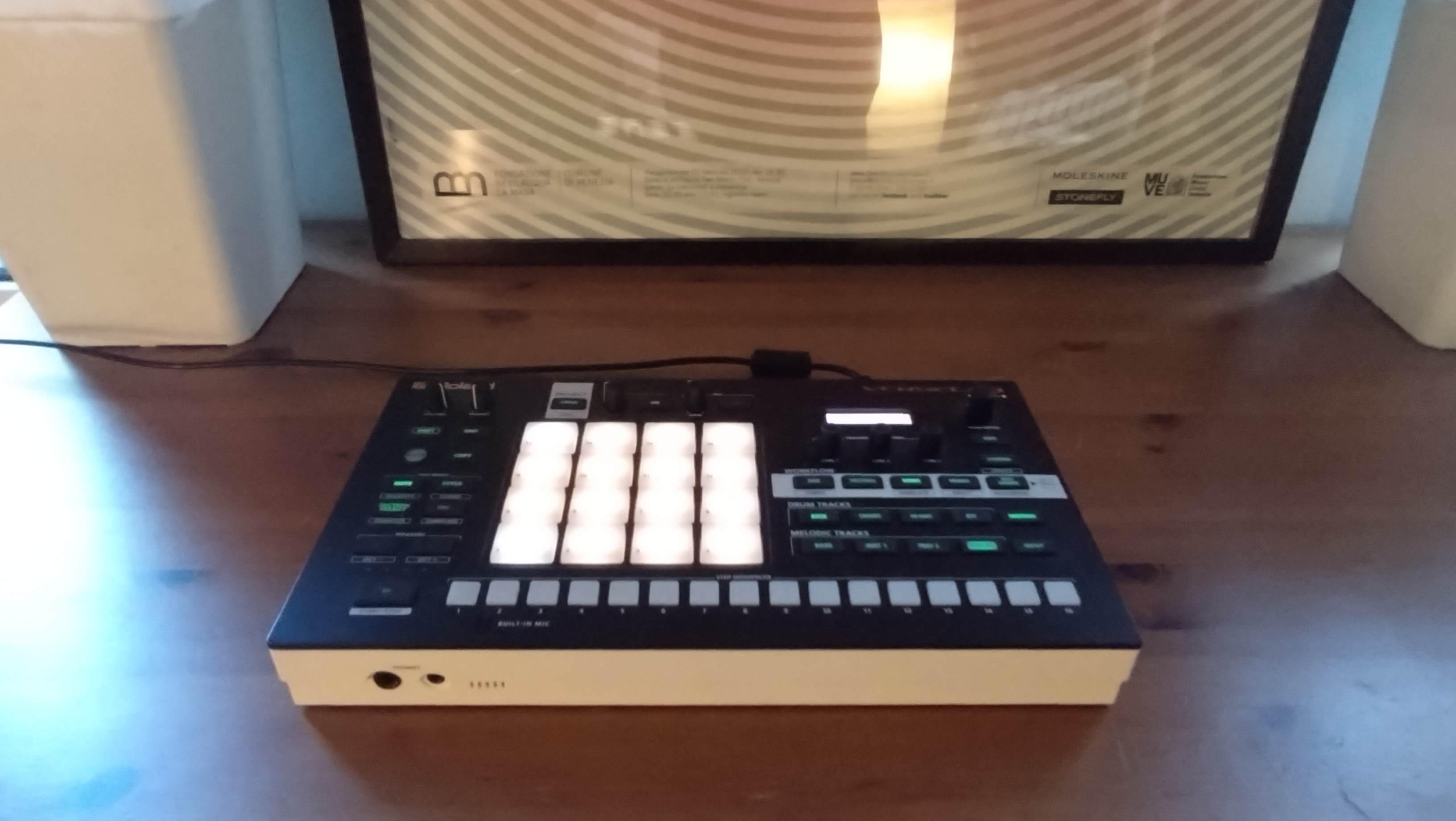 Roland mv-1 verselab 