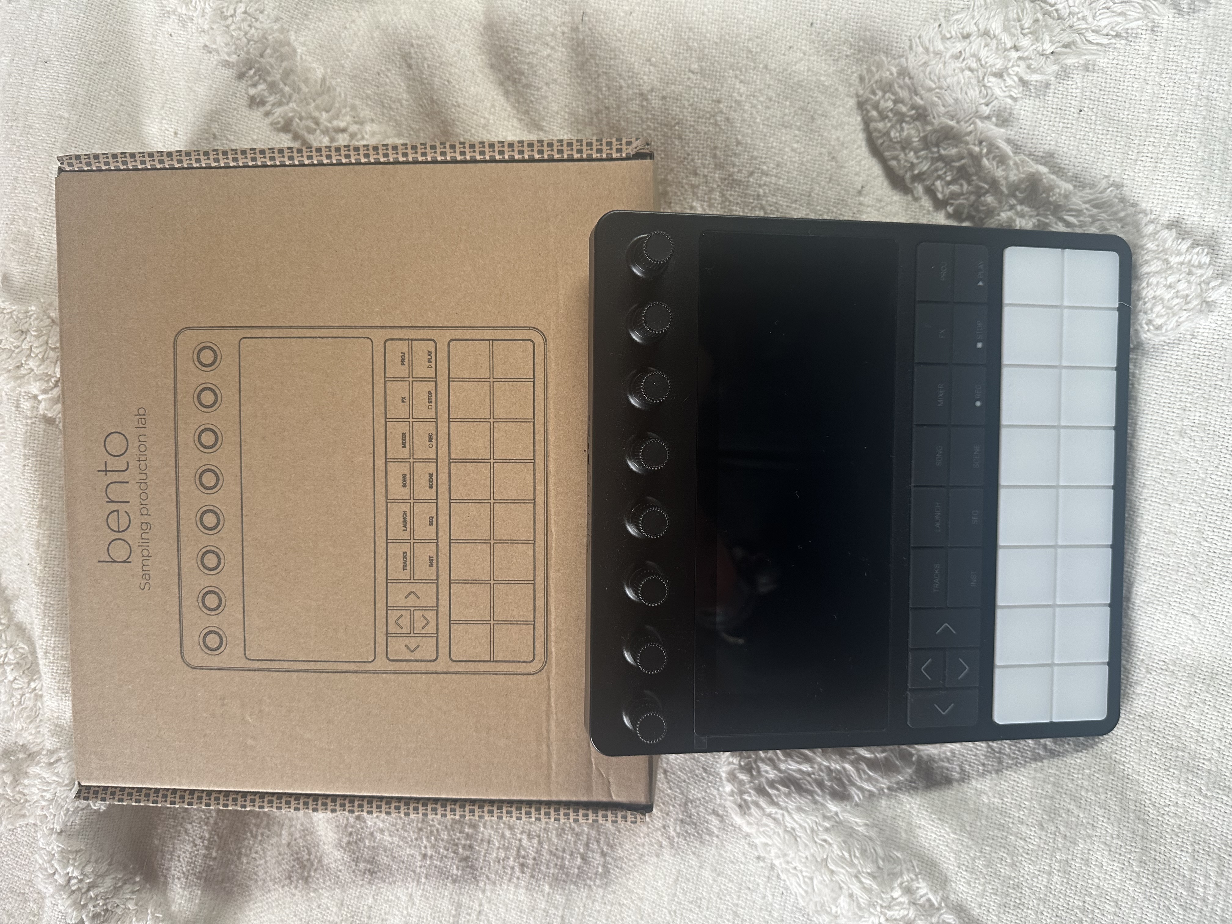 Vends Bento neuf achat janvier 2026