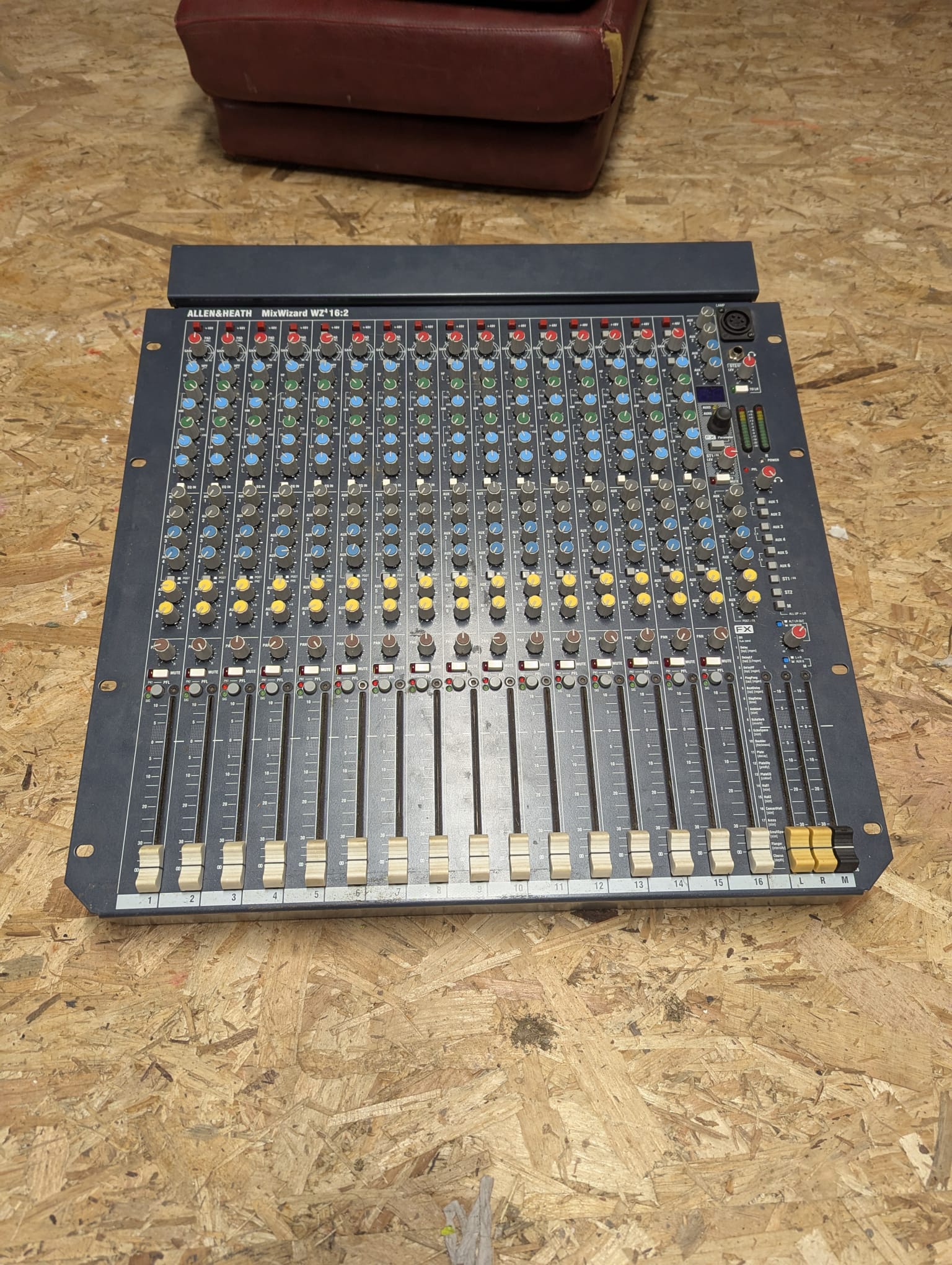 Allen & Heath MixWizard4 WZ4 16:2