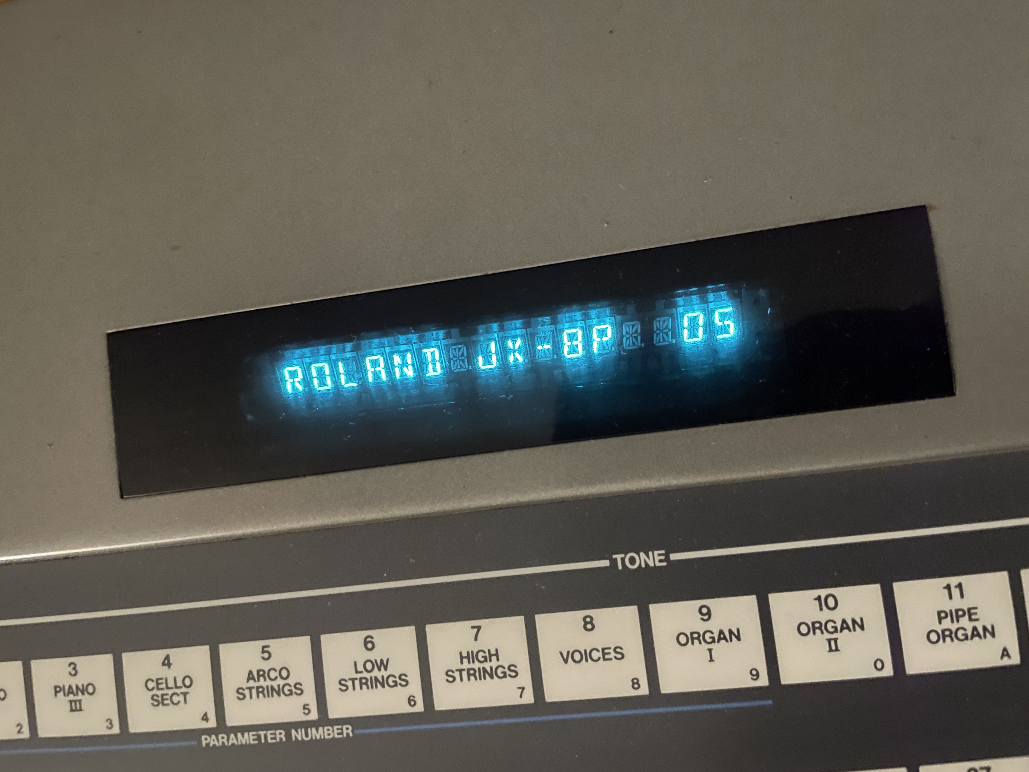 Roland JX-8P 3