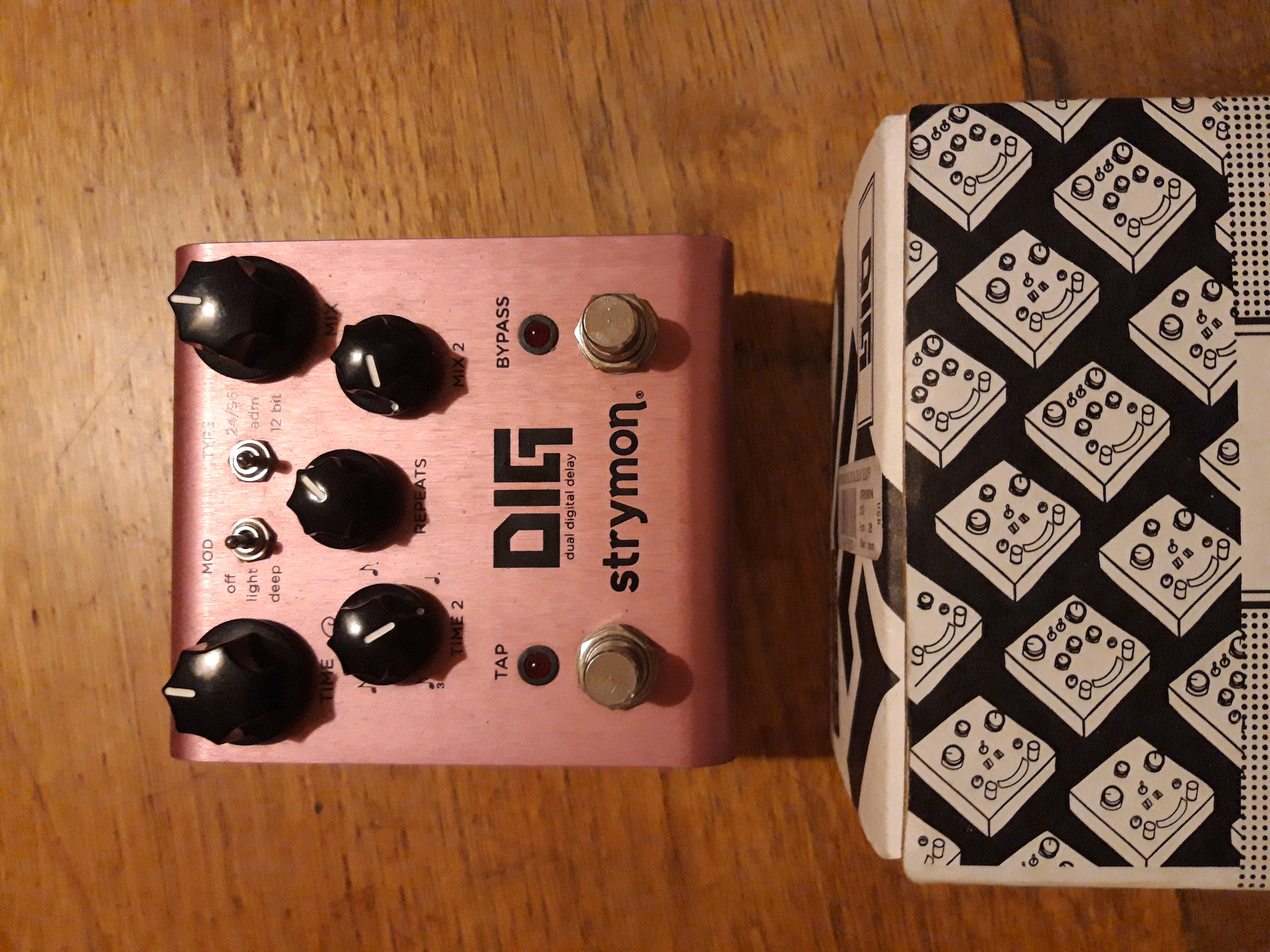 Vends Strymon DIG