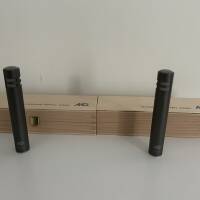 Paire de m 300 en état neuf