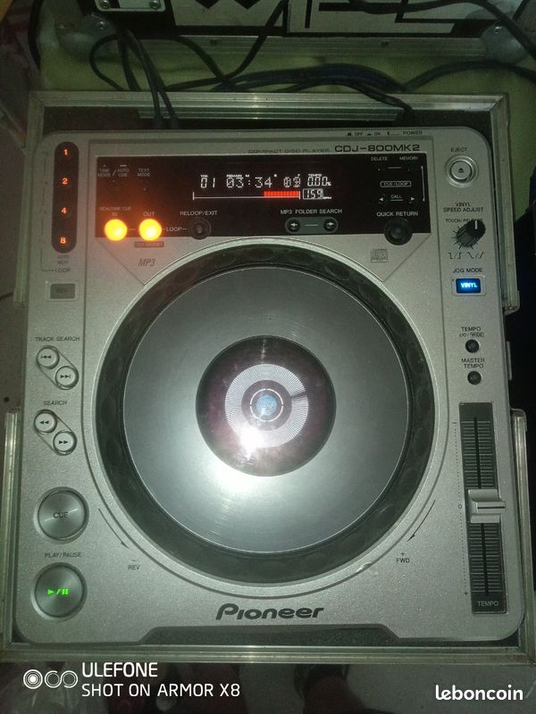 [VENDS] paire de pioneer cdj 800 MK2 + fly