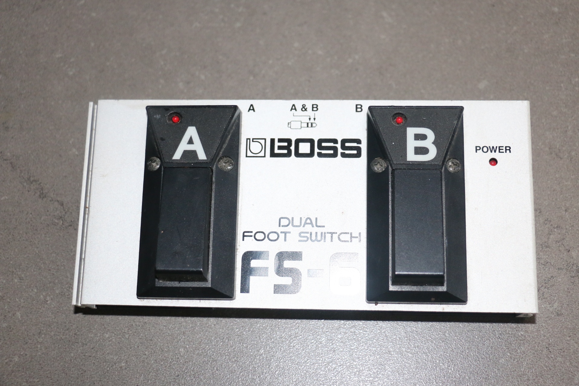 Vends Pedale Boss FS-6 