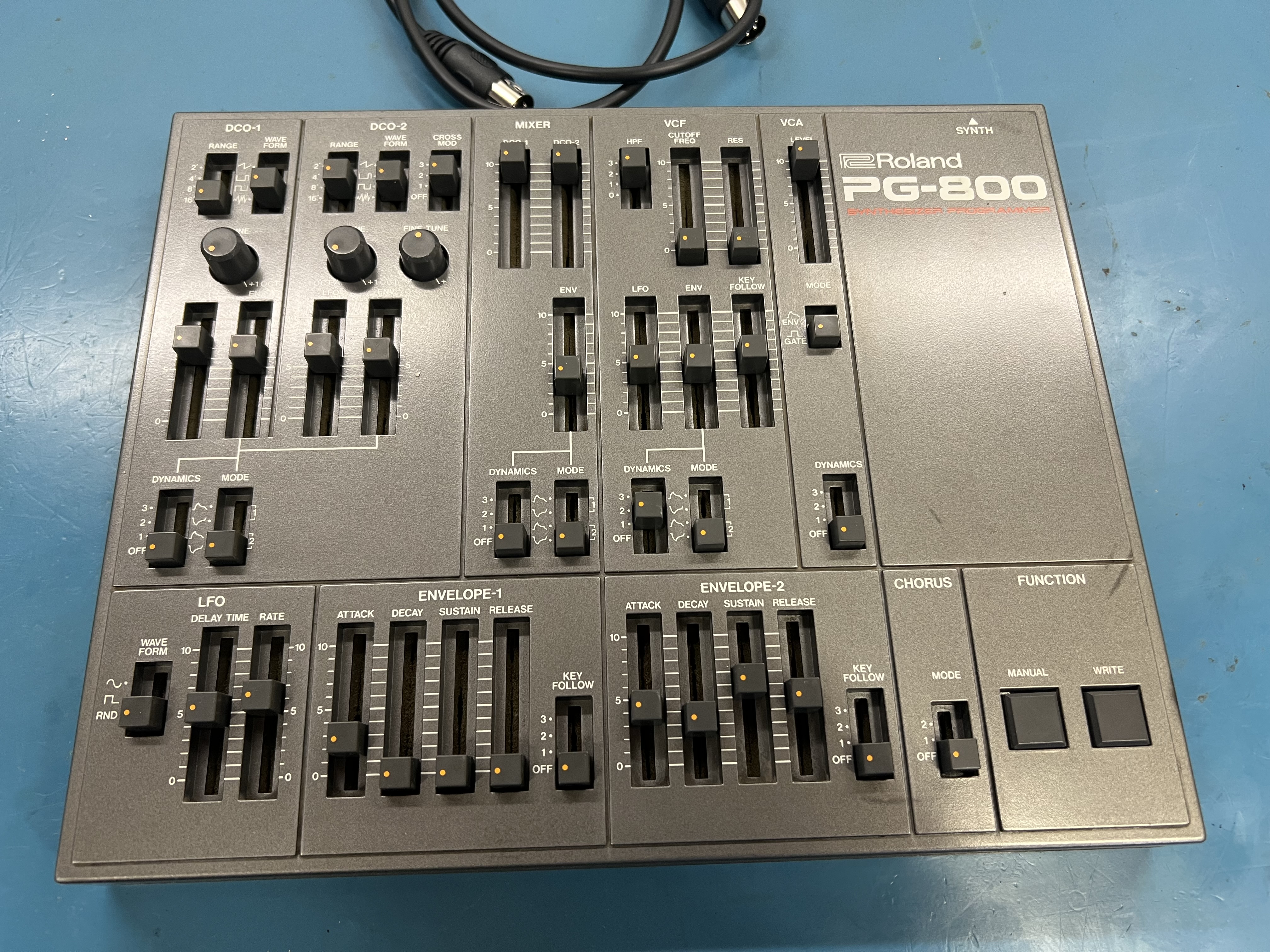 Roland PG-800 Synth Programmer (72847)