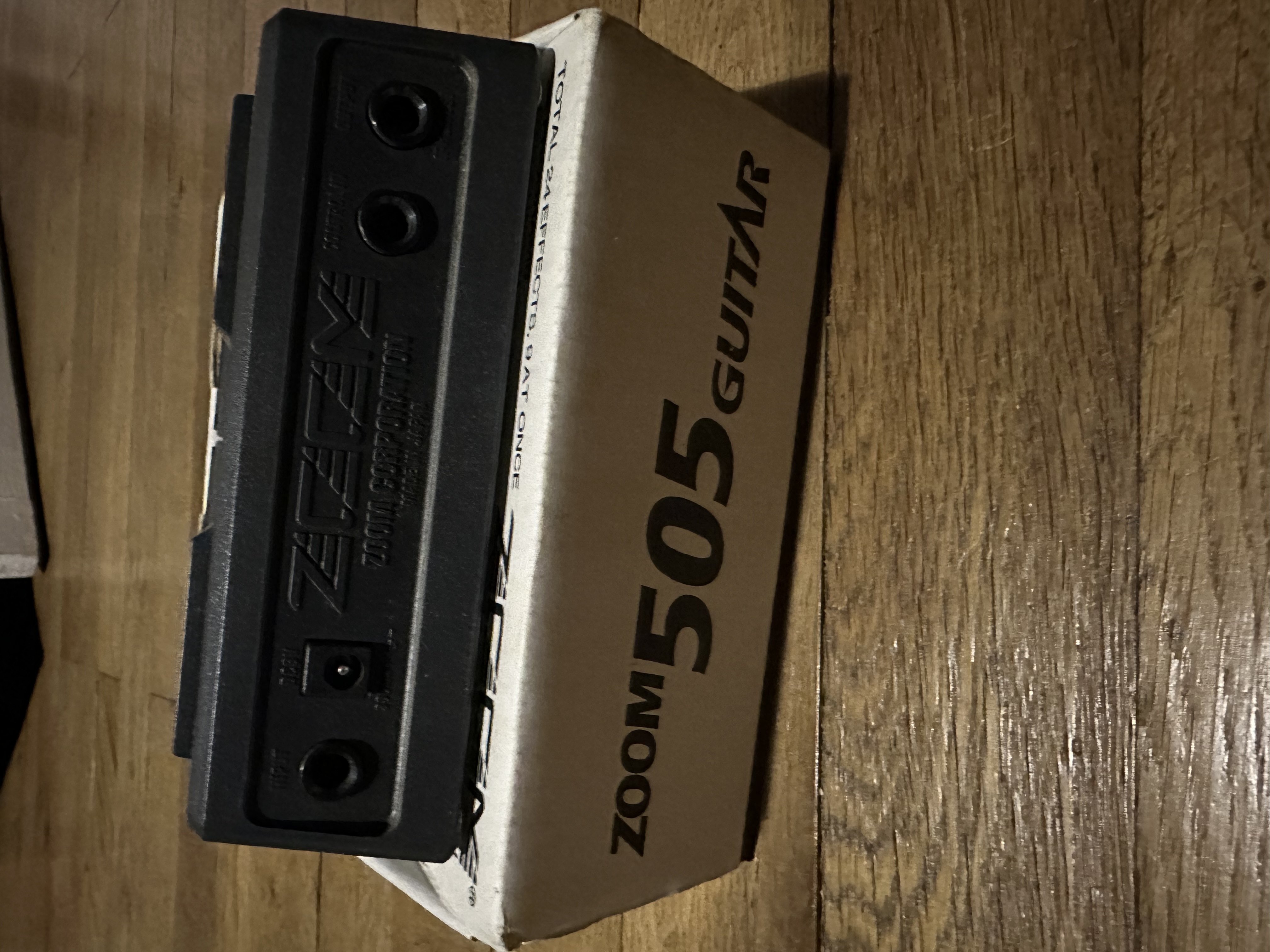 Zoom 505 Guitar (10217)