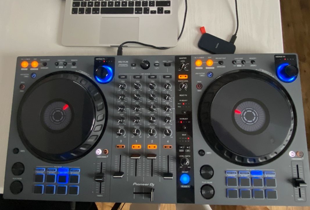 Pioneer DDJ- FLX6 GT