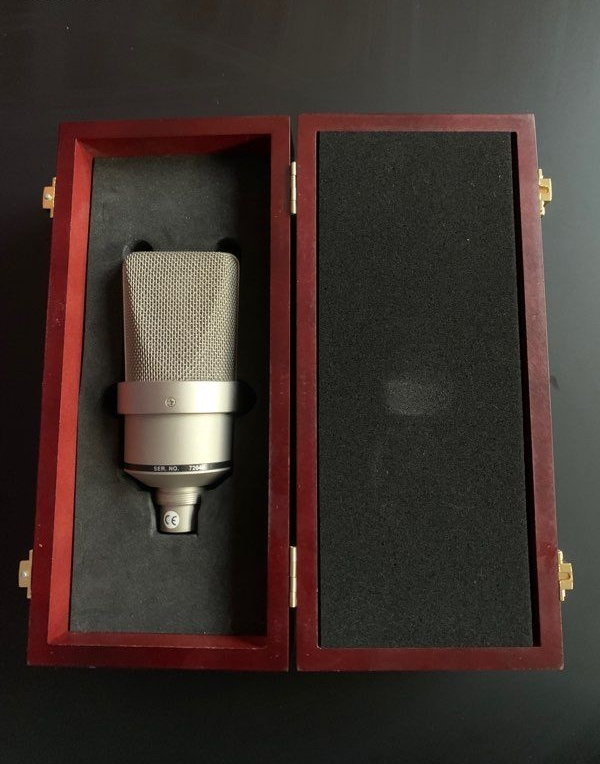 Neumann TLM 103
