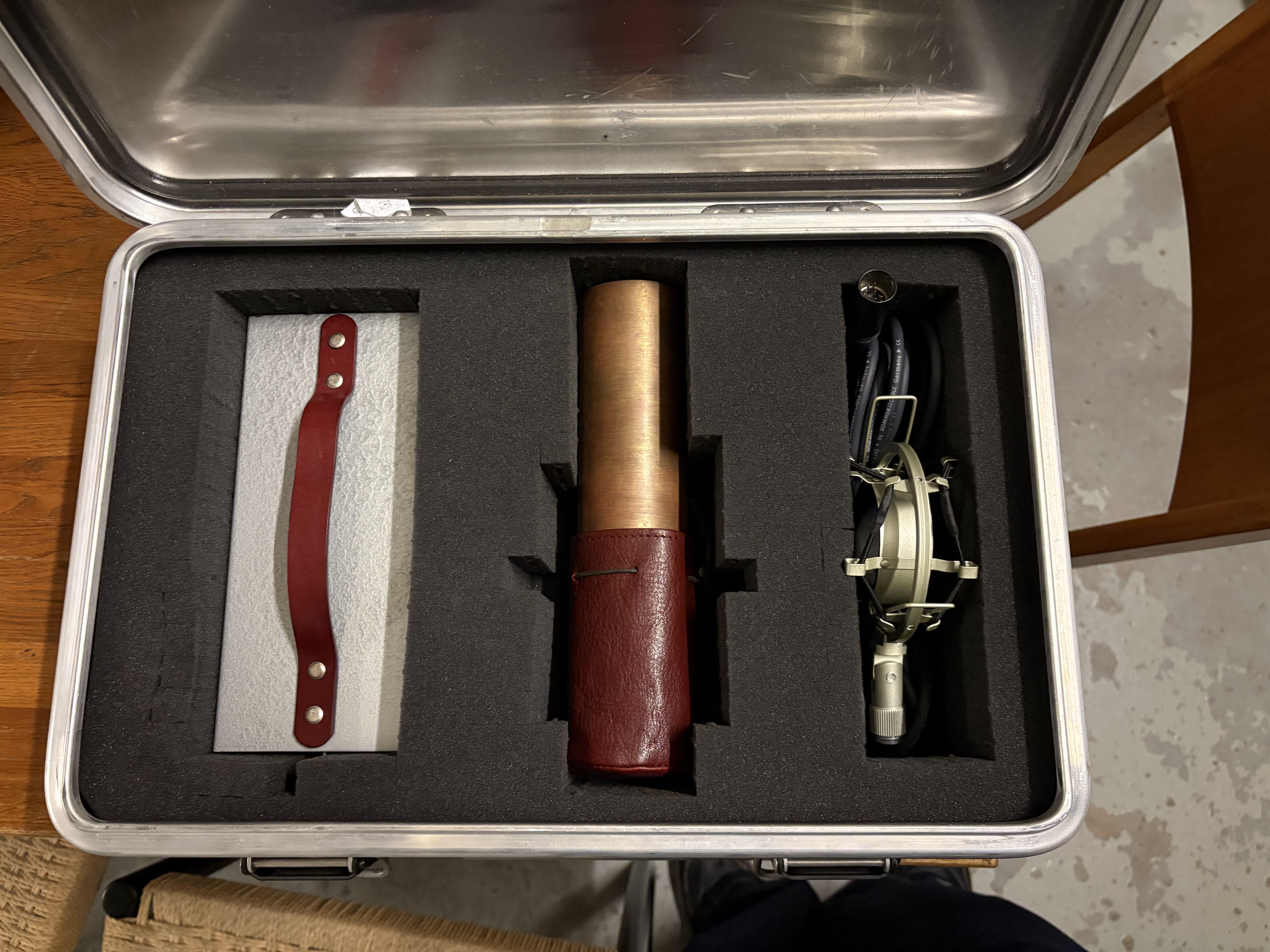 U47 Clone (Atelier du microphone)