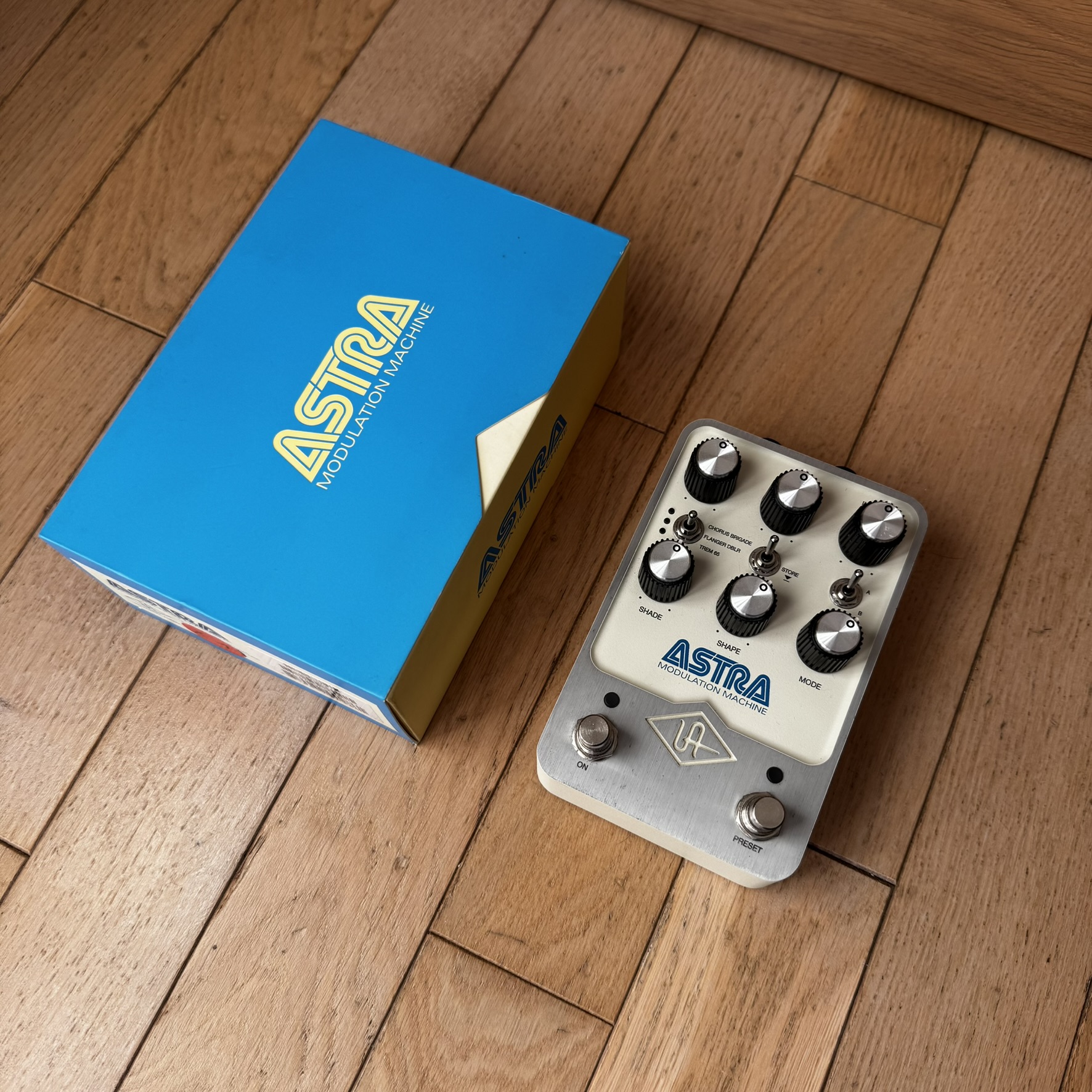 Universal Audio Astra Modulation Machine